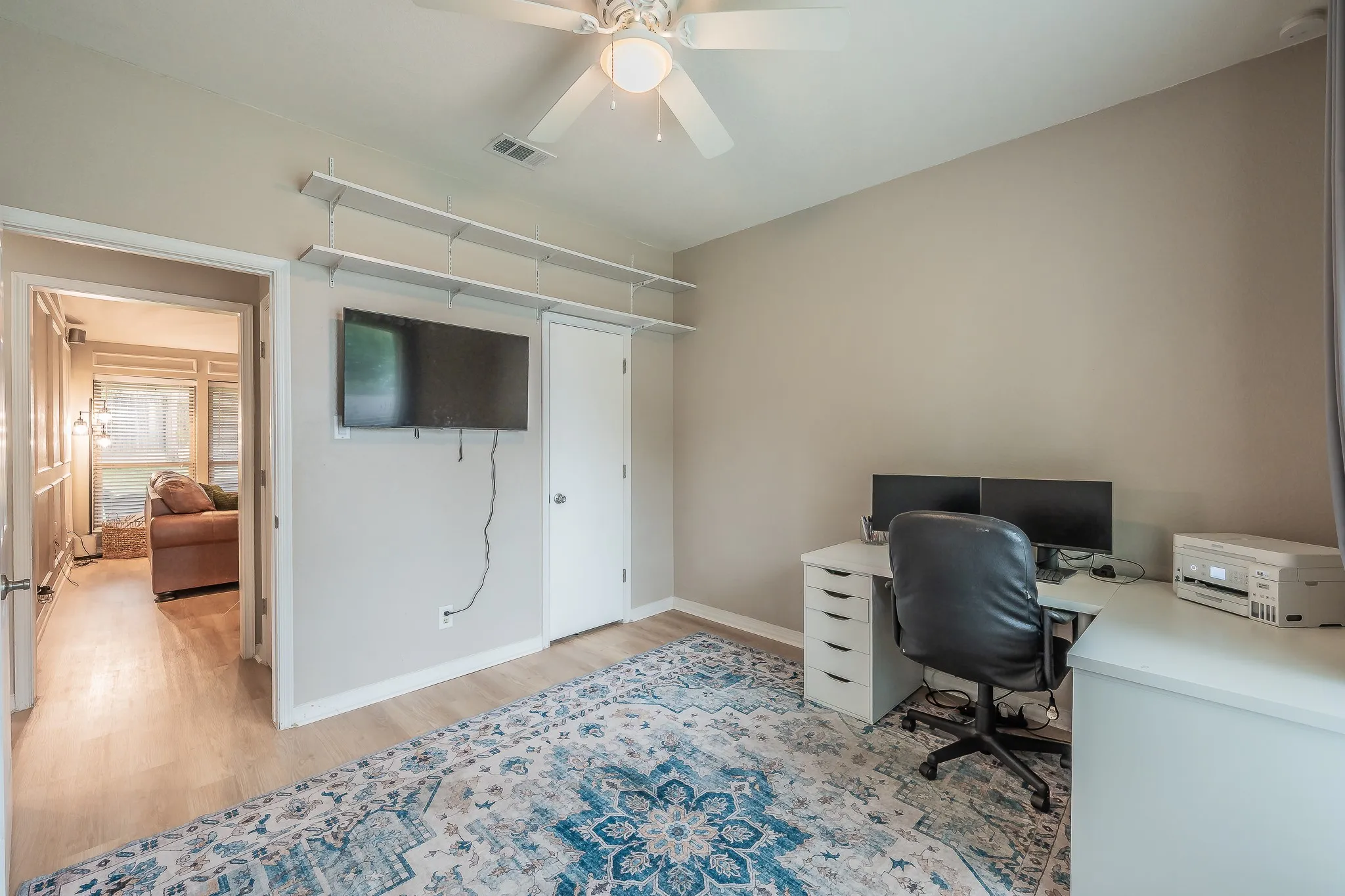 Single Family Residence For Sale in Tarrant County , 3416 Ainsworth Court, Arlington, Texas 76016, 4 Bedroom, 2 Bathroom, 2 Garage spaces, 2,019 Sqft, built in 1981, Price $400,000, mls#21321695, Real Estate Agent in Arlington, Homes For Sale in Tarrant county, Homes For Sale in Arlington, Realtor in Arlington Texas, Real Estate Brokerage Independent Realty Texas, Luminita Cordes Realtor