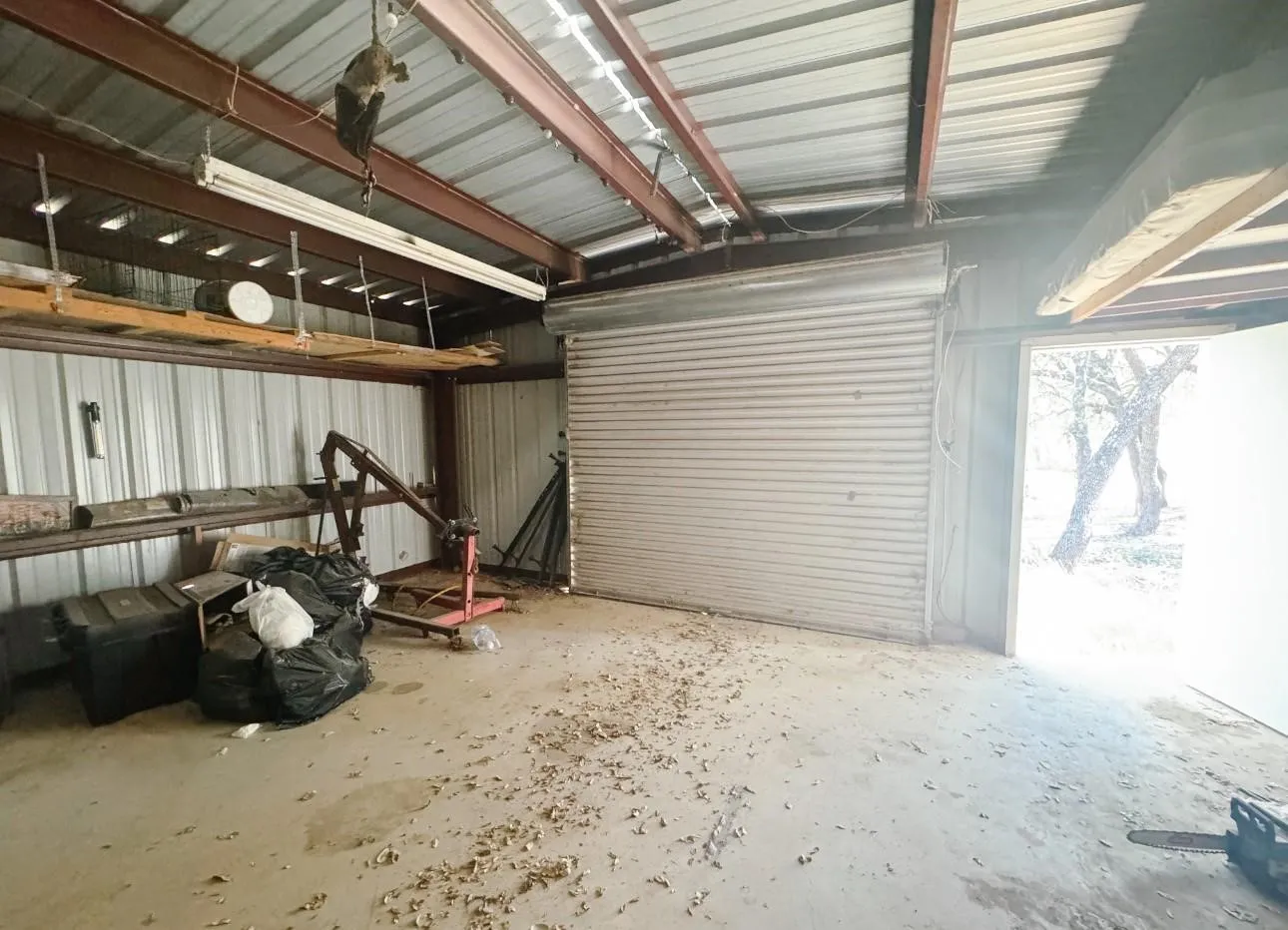 Single Family Residence For Sale in Brown County , 8073 County Road 604, Brownwood, Texas 76801, 3 Bedroom, 1 Bathroom, Garage spaces, 820 Sqft, built in 0, Price $75,000, mls#21321892, Real Estate Agent in Brownwood, Homes For Sale in Brown county, Homes For Sale in Brownwood, Realtor in Brownwood Texas, Real Estate Brokerage Independent Realty Texas, Luminita Cordes Realtor