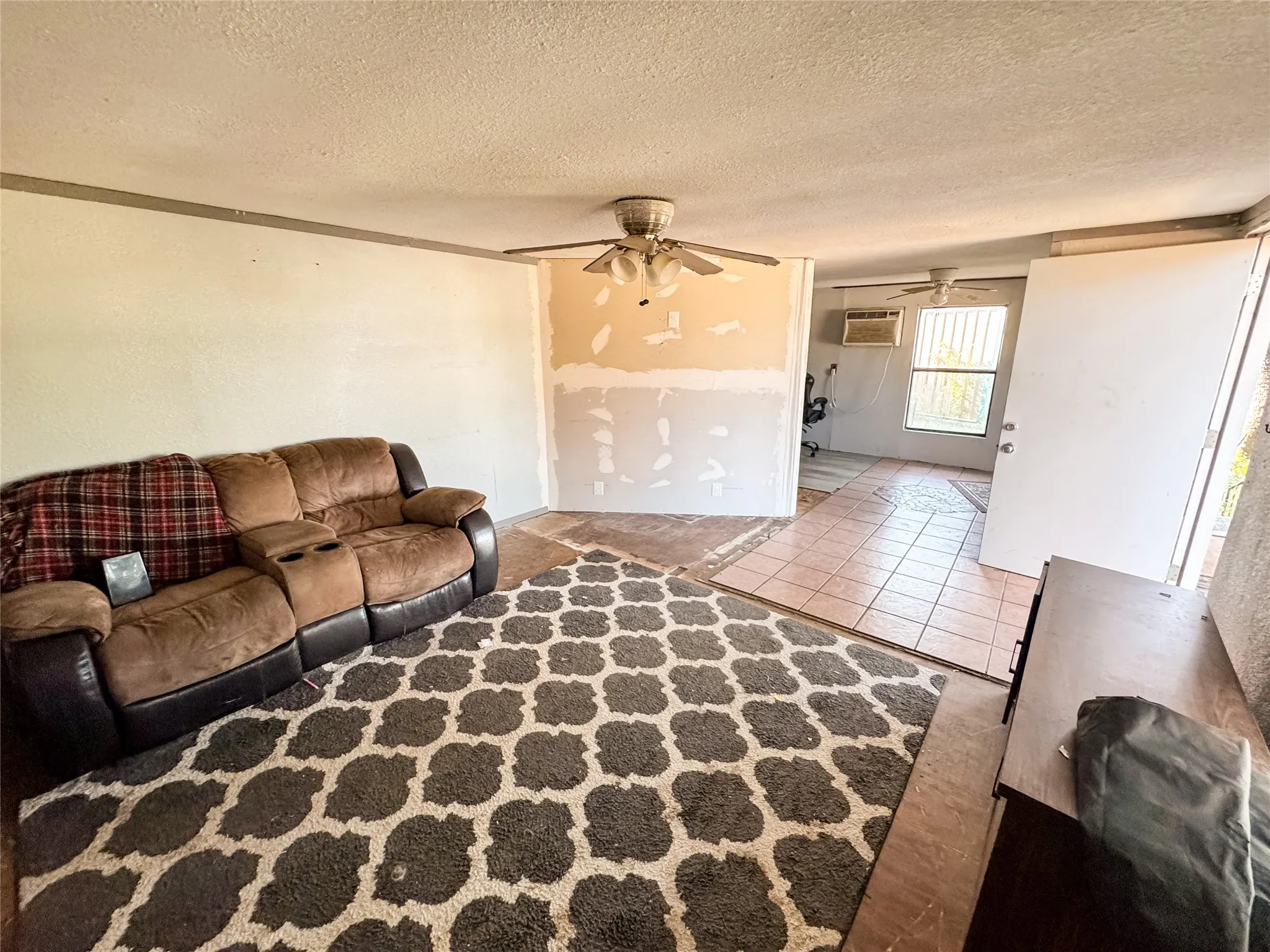 Single Family Residence For Sale in Brown County , 8073 County Road 604, Brownwood, Texas 76801, 3 Bedroom, 1 Bathroom, Garage spaces, 820 Sqft, built in 0, Price $75,000, mls#21321892, Real Estate Agent in Brownwood, Homes For Sale in Brown county, Homes For Sale in Brownwood, Realtor in Brownwood Texas, Real Estate Brokerage Independent Realty Texas, Luminita Cordes Realtor