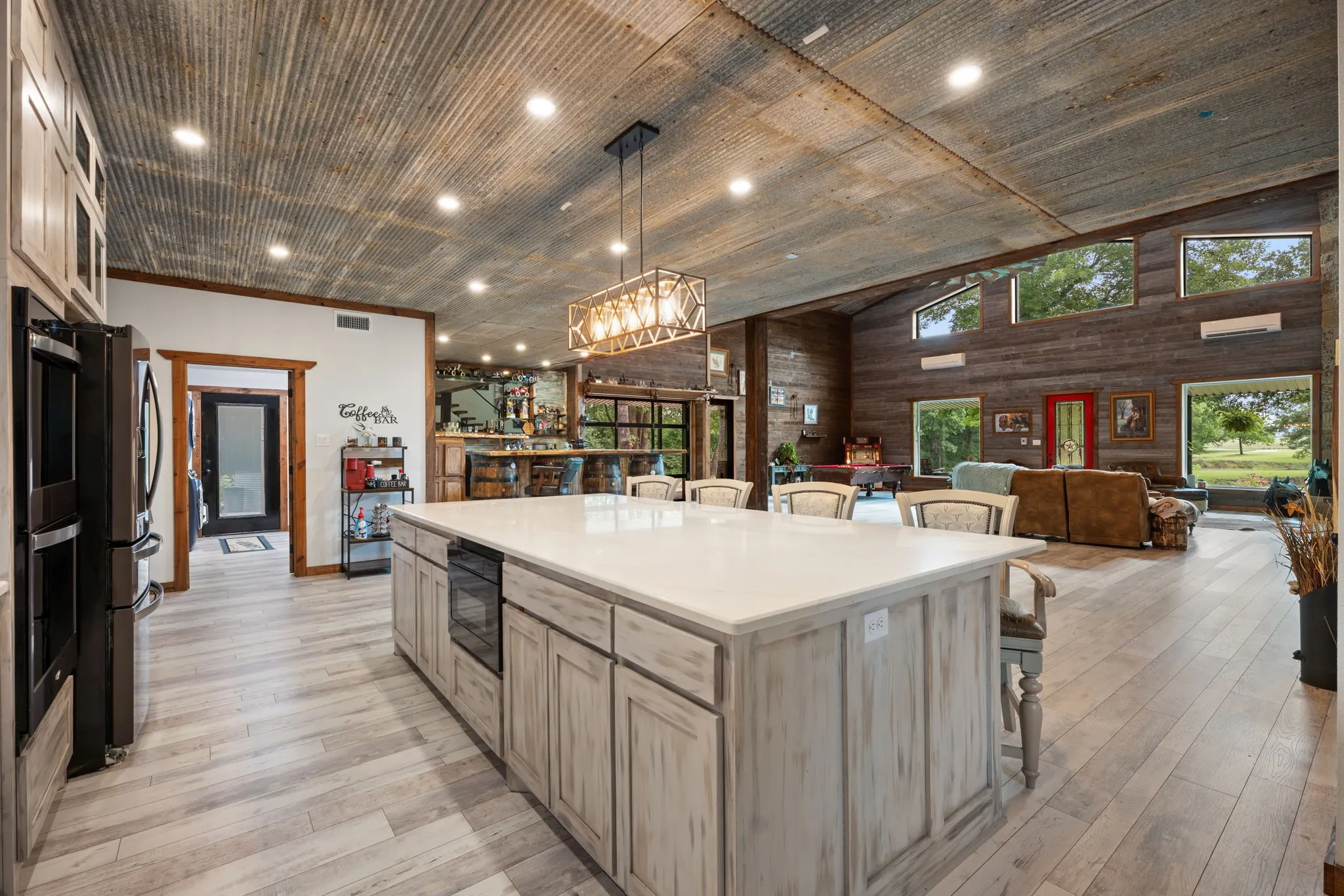 Single Family Residence For Sale in Grayson County , 27809 W US Highway 82, Sherman, Texas 75092, 3 Bedrooms, 3 Bathrooms, Garage spaces, 4,844 Sqft, built in 2023, Price $2,500,000, mls#21310942, Real Estate Agent in Sherman, Homes For Sale in Grayson county, Homes For Sale in Sherman, Realtor in Sherman Texas, Real Estate Brokerage Independent Realty Texas, Luminita Cordes Realtor