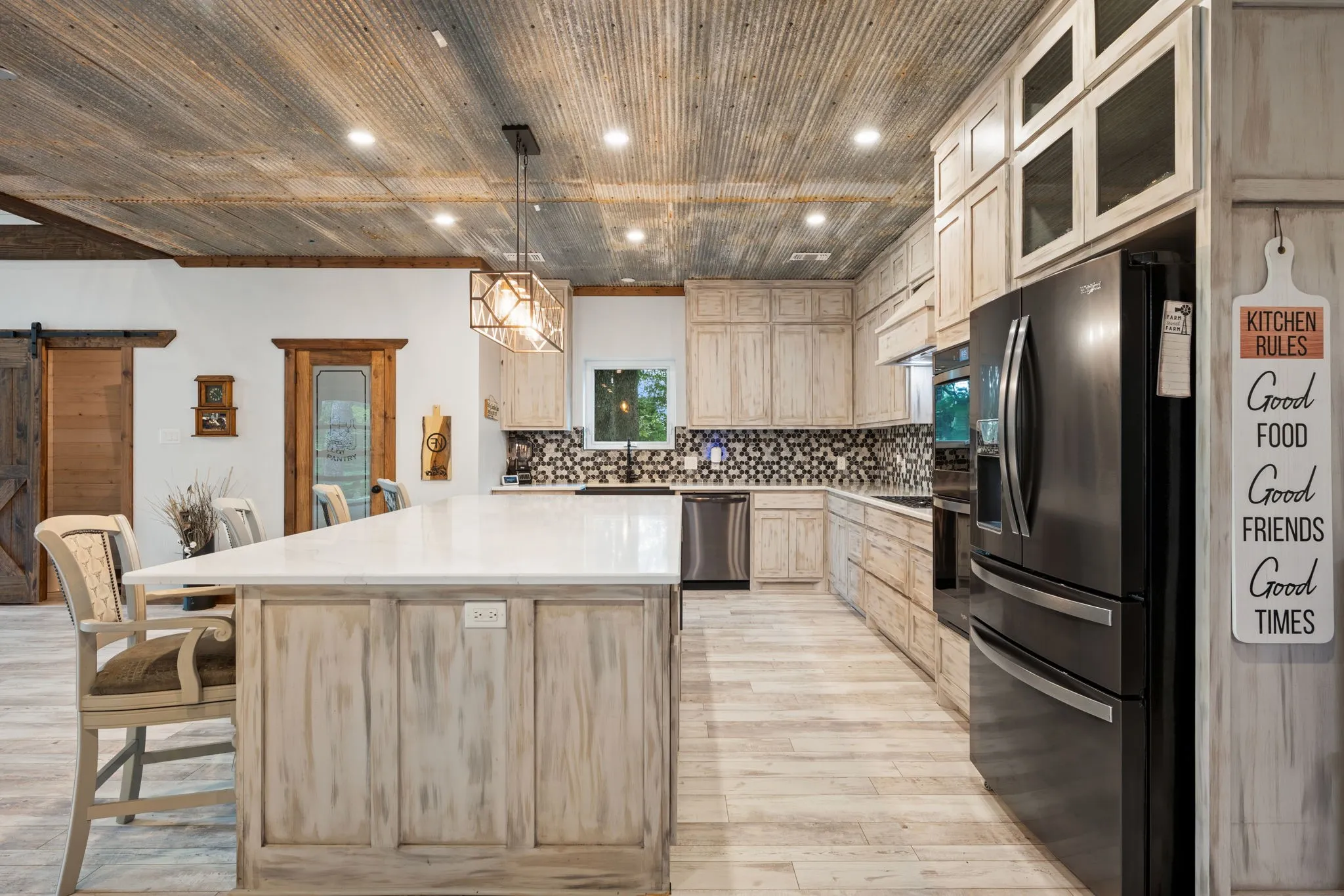 Single Family Residence For Sale in Grayson County , 27809 W US Highway 82, Sherman, Texas 75092, 3 Bedrooms, 3 Bathrooms, Garage spaces, 4,844 Sqft, built in 2023, Price $2,500,000, mls#21310942, Real Estate Agent in Sherman, Homes For Sale in Grayson county, Homes For Sale in Sherman, Realtor in Sherman Texas, Real Estate Brokerage Independent Realty Texas, Luminita Cordes Realtor