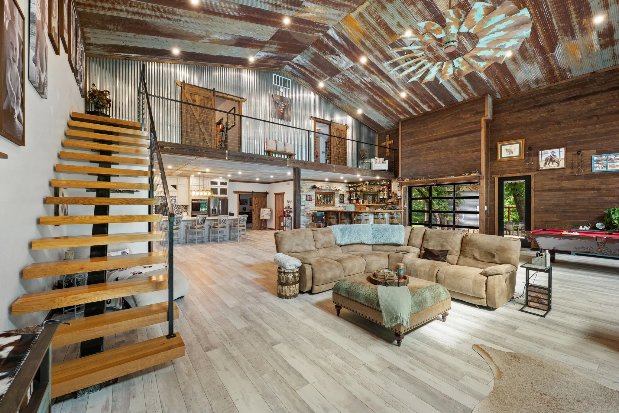 Single Family Residence For Sale in Grayson County , 27809 W US Highway 82, Sherman, Texas 75092, 3 Bedrooms, 3 Bathrooms, Garage spaces, 4,844 Sqft, built in 2023, Price $2,500,000, mls#21310942, Real Estate Agent in Sherman, Homes For Sale in Grayson county, Homes For Sale in Sherman, Realtor in Sherman Texas, Real Estate Brokerage Independent Realty Texas, Luminita Cordes Realtor