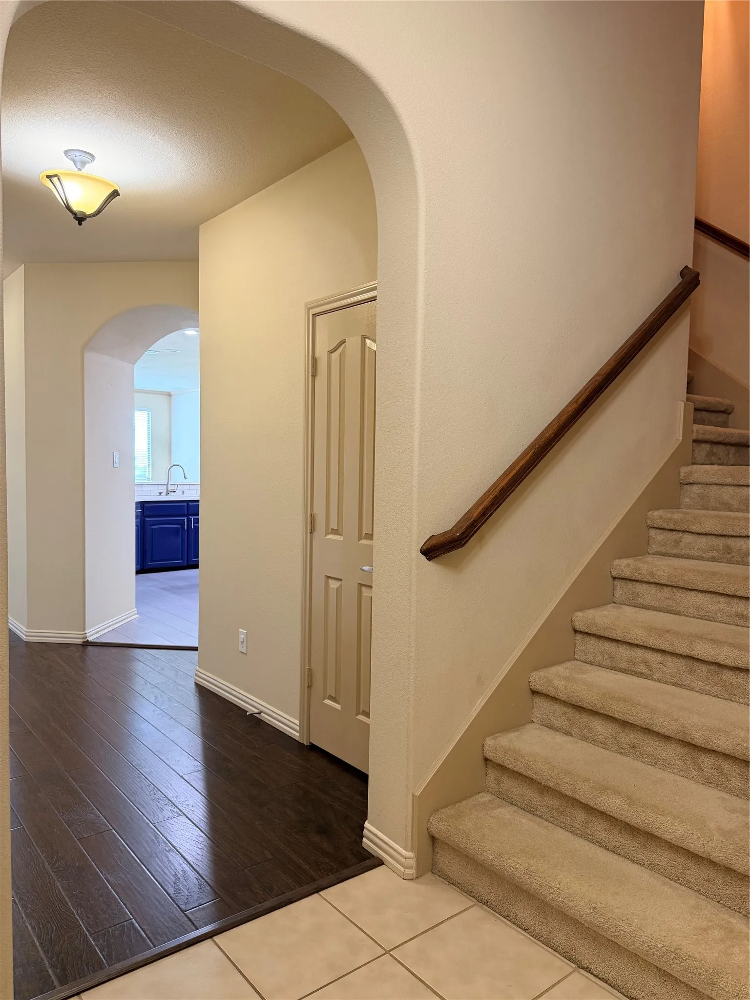 Single Family Residence For Rent in Tarrant County , 1716 Deer Crossing Drive, Arlington, Texas 76002, 3 Bedroom, 3 Bathroom, 2 Garage spaces, 2,417 Sqft, built in 2008, mls#21322138, Real Estate Agent in Arlington, Homes For Rent in Tarrant county, Homes For Rent in Arlington, Realtor in Arlington Texas, Real Estate Brokerage Independent Realty Texas, Luminita Cordes Realtor