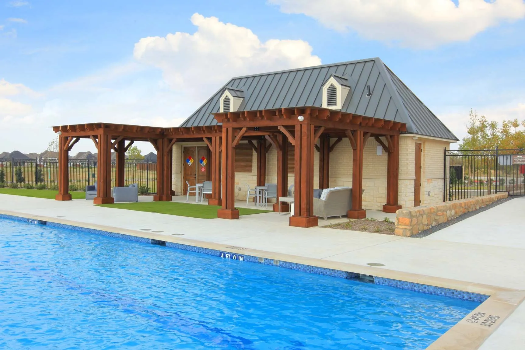 Single Family Residence For Sale in Collin County , 2812 Suffolk Court, Celina, Texas 75009, 4 Bedroom, 5 Bathroom, 3 Garage spaces, 3,700 Sqft, built in 2026, Price $1,086,012, mls#21321534, Real Estate Agent in Celina, Homes For Sale in Collin county, Homes For Sale in Celina, Realtor in Celina Texas, Real Estate Brokerage Independent Realty Texas, Luminita Cordes Realtor