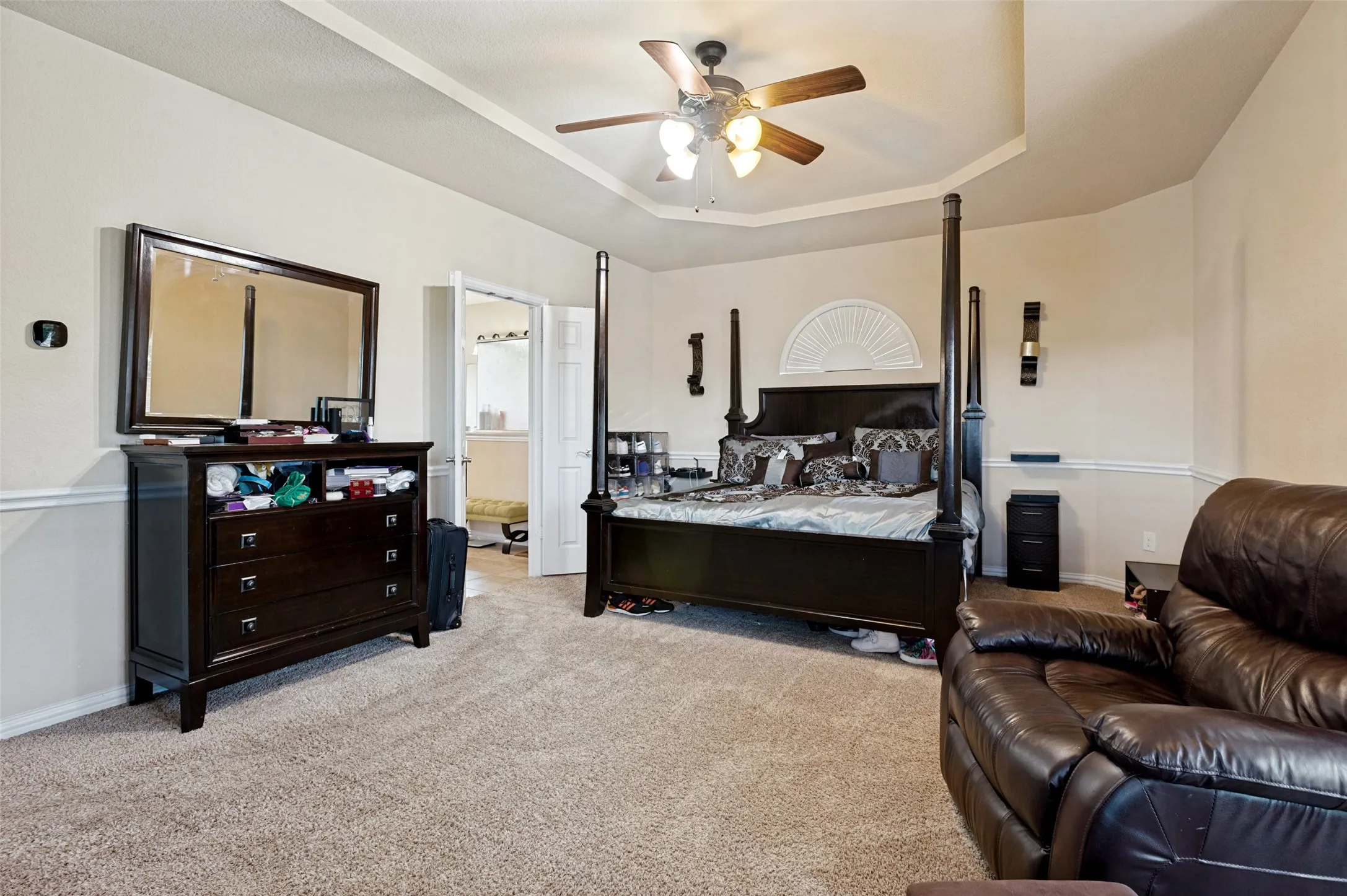 Single Family Residence For Sale in Ellis County , 3022 Le Manns Street, Midlothian, Texas 76065, 5 Bedroom, 4 Bathroom, 3 Garage spaces, 4,177 Sqft, built in 2016, mls#21322155, Real Estate Agent in Midlothian, Homes For Sale in Ellis county, Homes For Sale in Midlothian, Realtor in Midlothian Texas, Real Estate Brokerage Independent Realty Texas, Luminita Cordes Realtor