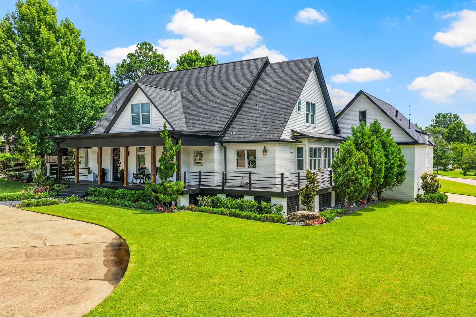 Single Family Residence For Sale in Titus County , 507 Greenhill Park Avenue, Mt Pleasant, Texas 75455, 4 Bedroom, 5 Bathroom, 2 Garage spaces, 5,248 Sqft, built in 1996, mls#21318691, Real Estate Agent in Mt Pleasant, Homes For Sale in Titus county, Homes For Sale in Mt Pleasant, Realtor in Mt Pleasant Texas, Real Estate Brokerage Independent Realty Texas, Luminita Cordes Realtor