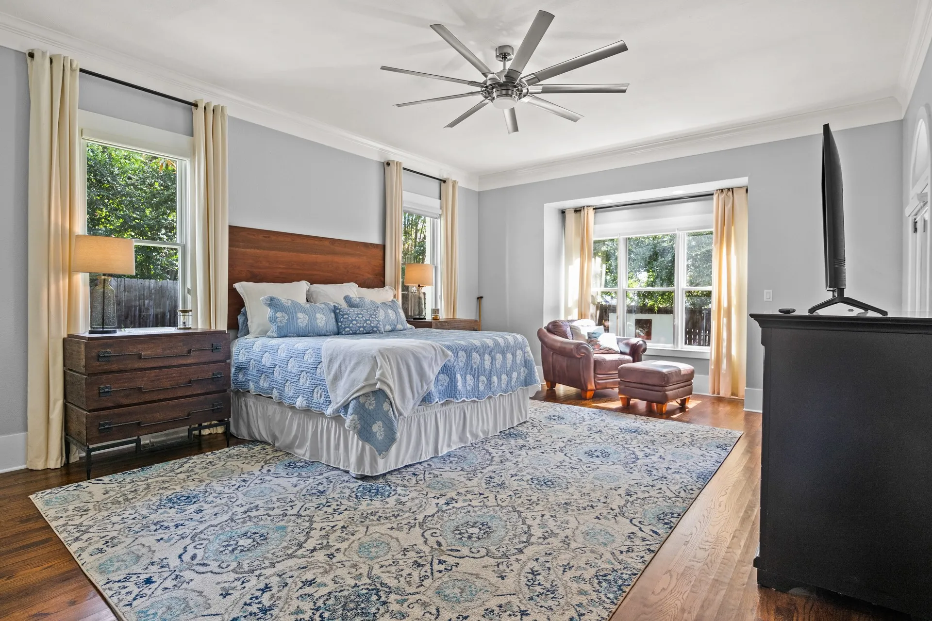 Single Family Residence For Sale in Titus County , 507 Greenhill Park Avenue, Mt Pleasant, Texas 75455, 4 Bedroom, 5 Bathroom, 2 Garage spaces, 5,248 Sqft, built in 1996, mls#21318691, Real Estate Agent in Mt Pleasant, Homes For Sale in Titus county, Homes For Sale in Mt Pleasant, Realtor in Mt Pleasant Texas, Real Estate Brokerage Independent Realty Texas, Luminita Cordes Realtor