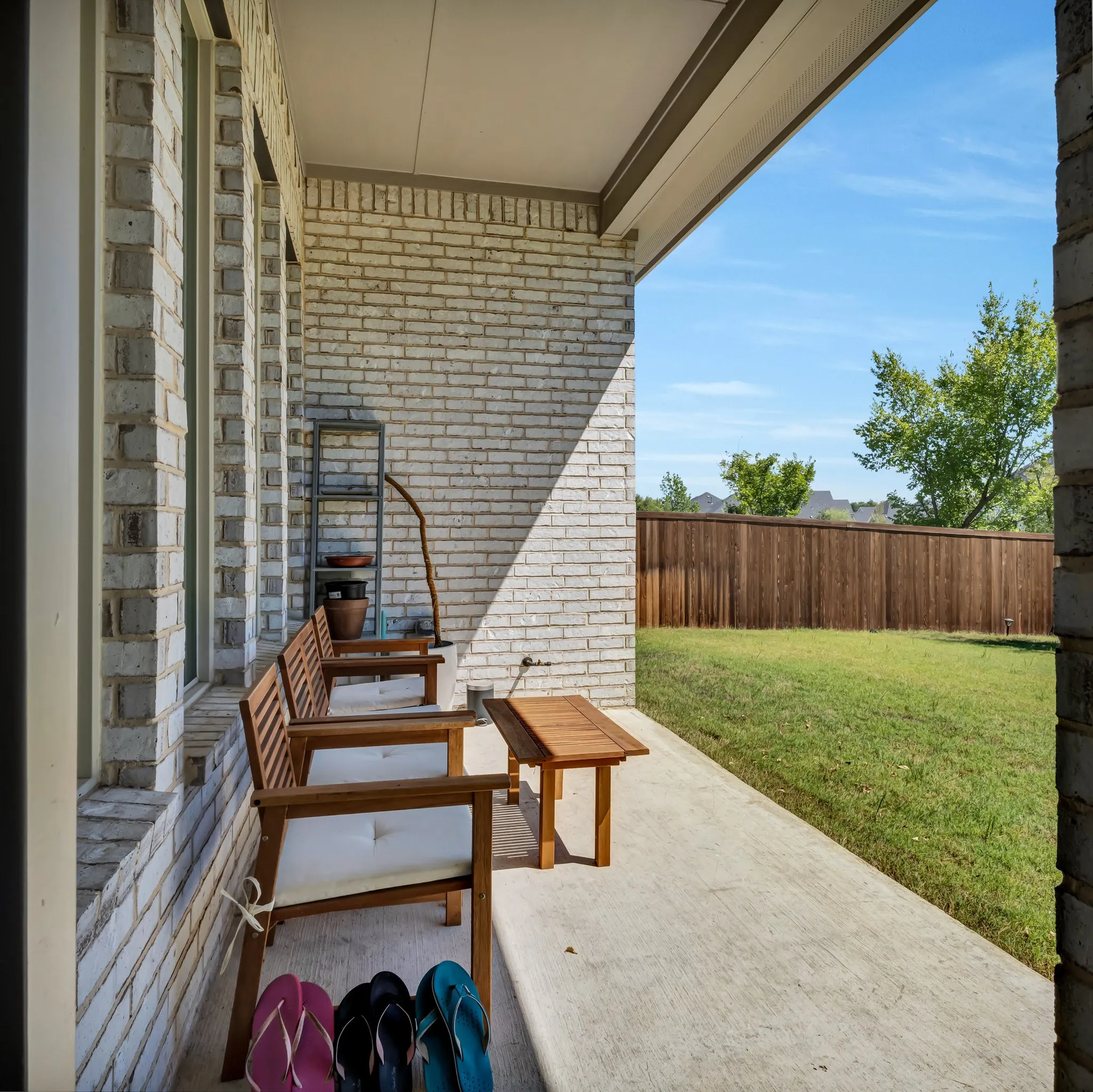 Single Family Residence For Rent in Denton County , 306 Dove Falls Drive, Argyle, Texas 76226, 3 Bedroom, 3 Bathroom, 2 Garage spaces, 2,736 Sqft, built in 2022, mls#21322175, Real Estate Agent in Argyle, Homes For Rent in Denton county, Homes For Rent in Argyle, Realtor in Argyle Texas, Real Estate Brokerage Independent Realty Texas, Luminita Cordes Realtor