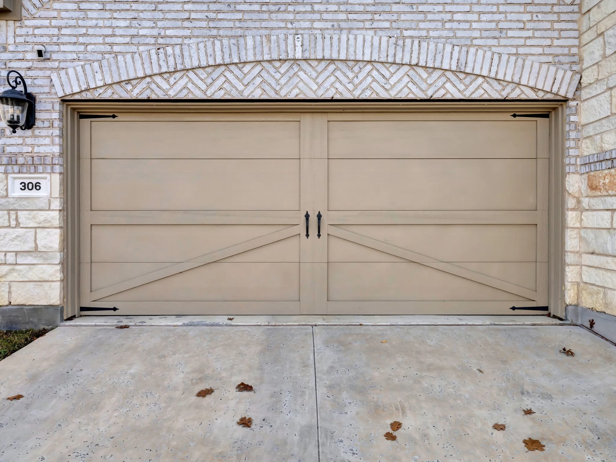 Single Family Residence For Rent in Denton County , 306 Dove Falls Drive, Argyle, Texas 76226, 3 Bedroom, 3 Bathroom, 2 Garage spaces, 2,736 Sqft, built in 2022, mls#21322175, Real Estate Agent in Argyle, Homes For Rent in Denton county, Homes For Rent in Argyle, Realtor in Argyle Texas, Real Estate Brokerage Independent Realty Texas, Luminita Cordes Realtor