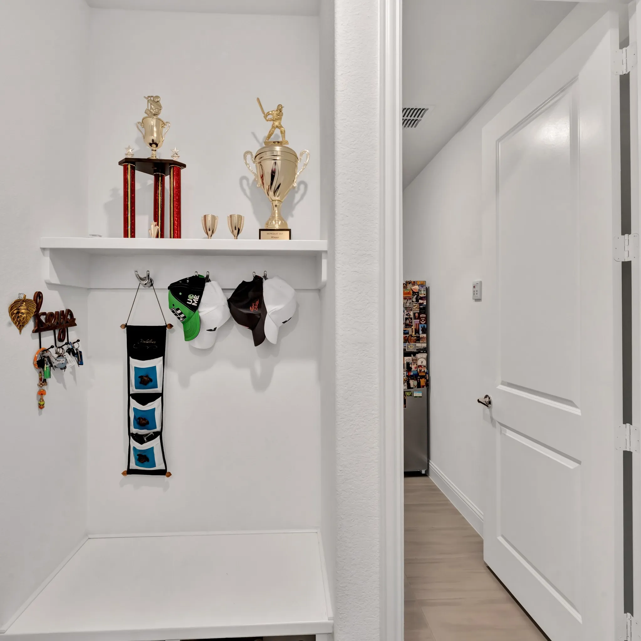 Single Family Residence For Rent in Denton County , 306 Dove Falls Drive, Argyle, Texas 76226, 3 Bedroom, 3 Bathroom, 2 Garage spaces, 2,736 Sqft, built in 2022, mls#21322175, Real Estate Agent in Argyle, Homes For Rent in Denton county, Homes For Rent in Argyle, Realtor in Argyle Texas, Real Estate Brokerage Independent Realty Texas, Luminita Cordes Realtor