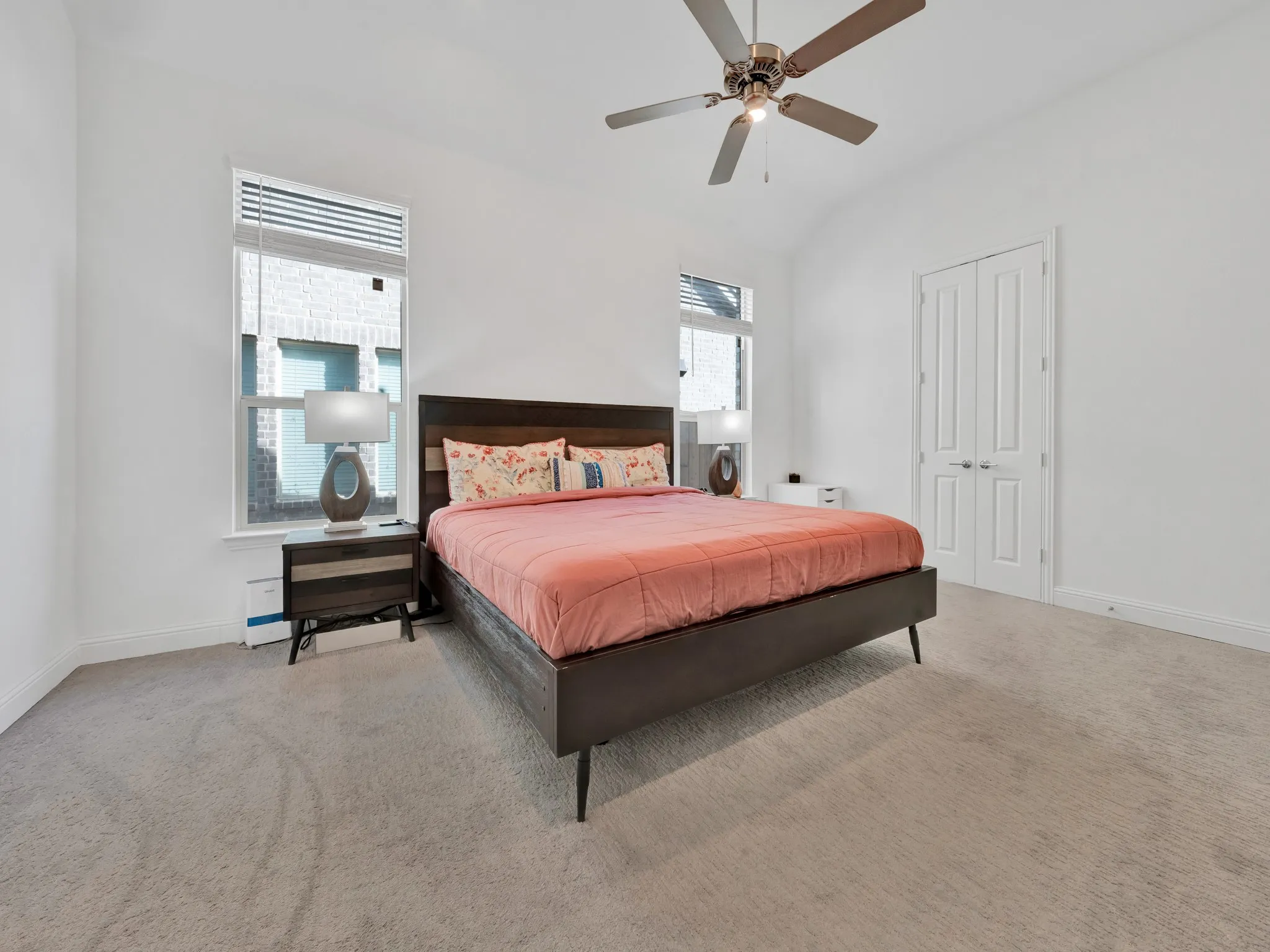 Single Family Residence For Rent in Denton County , 306 Dove Falls Drive, Argyle, Texas 76226, 3 Bedroom, 3 Bathroom, 2 Garage spaces, 2,736 Sqft, built in 2022, mls#21322175, Real Estate Agent in Argyle, Homes For Rent in Denton county, Homes For Rent in Argyle, Realtor in Argyle Texas, Real Estate Brokerage Independent Realty Texas, Luminita Cordes Realtor