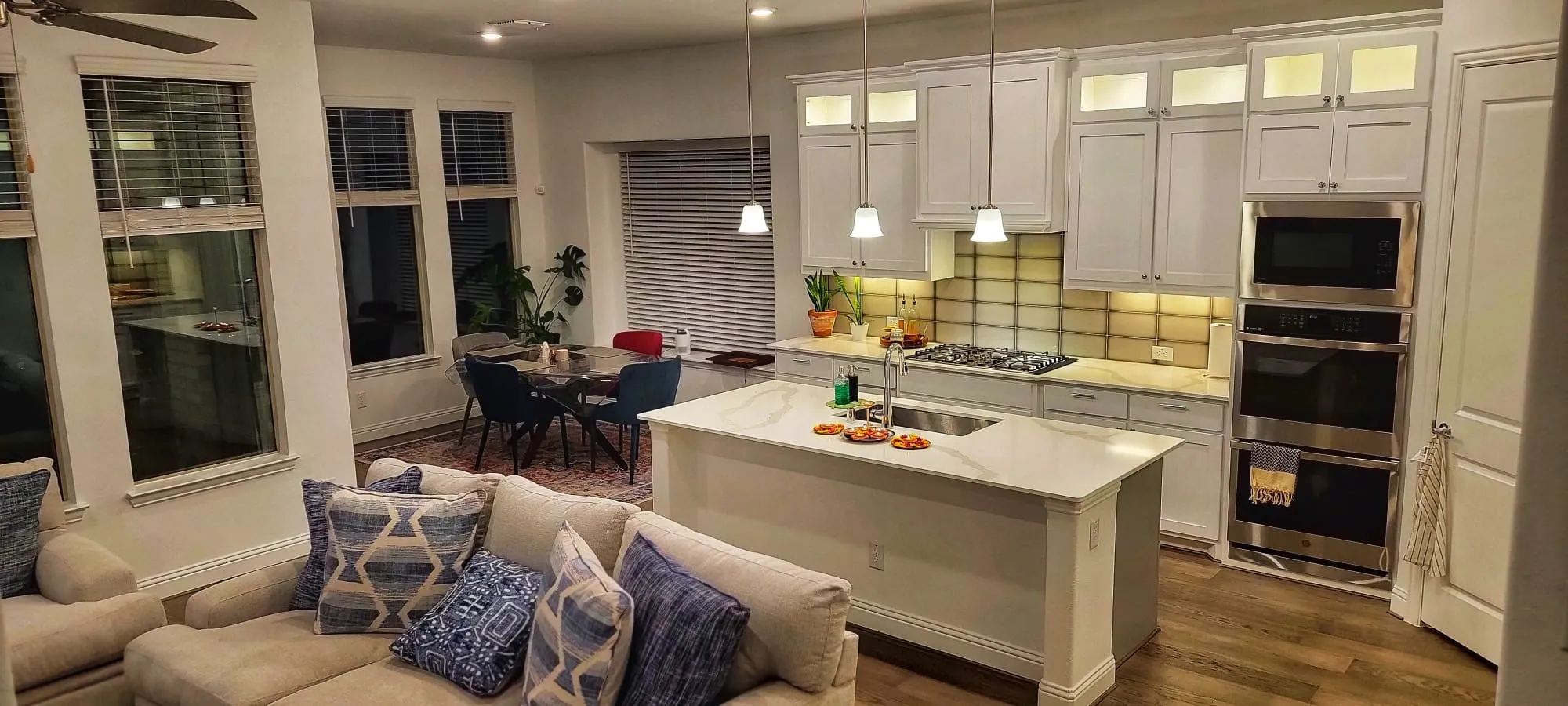Single Family Residence For Rent in Denton County , 306 Dove Falls Drive, Argyle, Texas 76226, 3 Bedroom, 3 Bathroom, 2 Garage spaces, 2,736 Sqft, built in 2022, mls#21322175, Real Estate Agent in Argyle, Homes For Rent in Denton county, Homes For Rent in Argyle, Realtor in Argyle Texas, Real Estate Brokerage Independent Realty Texas, Luminita Cordes Realtor