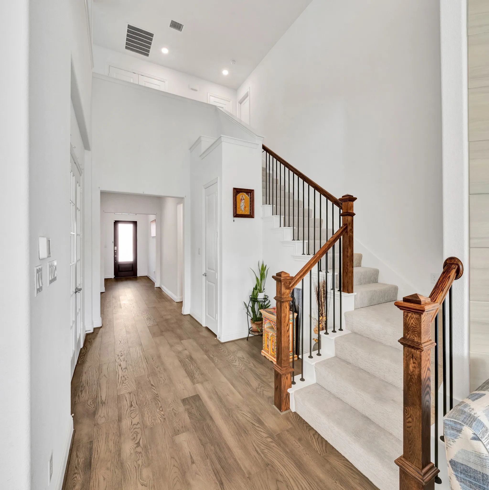 Single Family Residence For Rent in Denton County , 306 Dove Falls Drive, Argyle, Texas 76226, 3 Bedroom, 3 Bathroom, 2 Garage spaces, 2,736 Sqft, built in 2022, mls#21322175, Real Estate Agent in Argyle, Homes For Rent in Denton county, Homes For Rent in Argyle, Realtor in Argyle Texas, Real Estate Brokerage Independent Realty Texas, Luminita Cordes Realtor