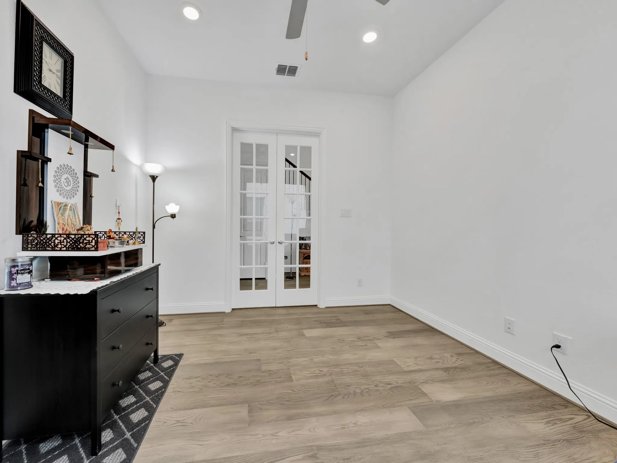 Single Family Residence For Rent in Denton County , 306 Dove Falls Drive, Argyle, Texas 76226, 3 Bedroom, 3 Bathroom, 2 Garage spaces, 2,736 Sqft, built in 2022, mls#21322175, Real Estate Agent in Argyle, Homes For Rent in Denton county, Homes For Rent in Argyle, Realtor in Argyle Texas, Real Estate Brokerage Independent Realty Texas, Luminita Cordes Realtor