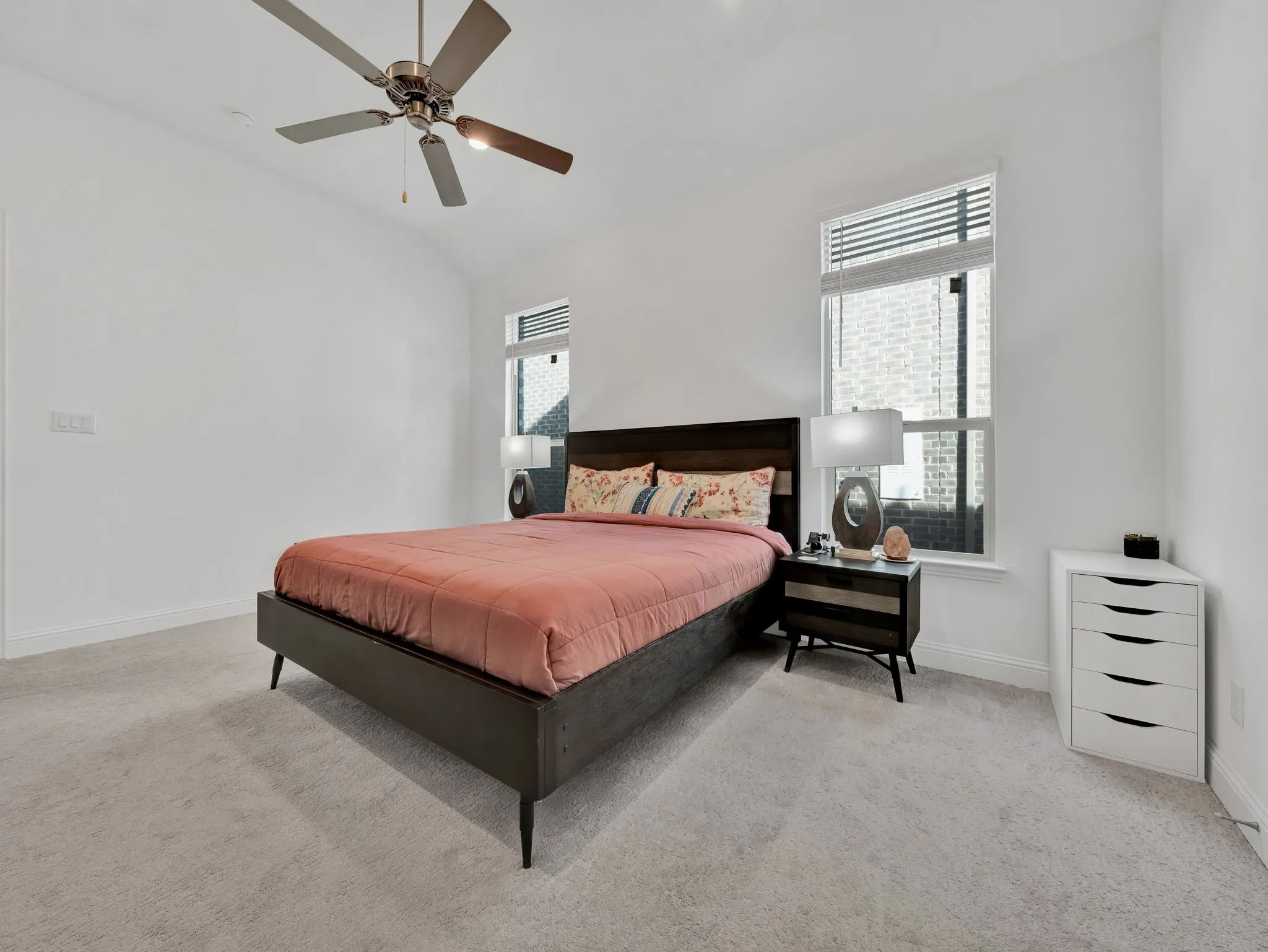 Single Family Residence For Rent in Denton County , 306 Dove Falls Drive, Argyle, Texas 76226, 3 Bedroom, 3 Bathroom, 2 Garage spaces, 2,736 Sqft, built in 2022, mls#21322175, Real Estate Agent in Argyle, Homes For Rent in Denton county, Homes For Rent in Argyle, Realtor in Argyle Texas, Real Estate Brokerage Independent Realty Texas, Luminita Cordes Realtor