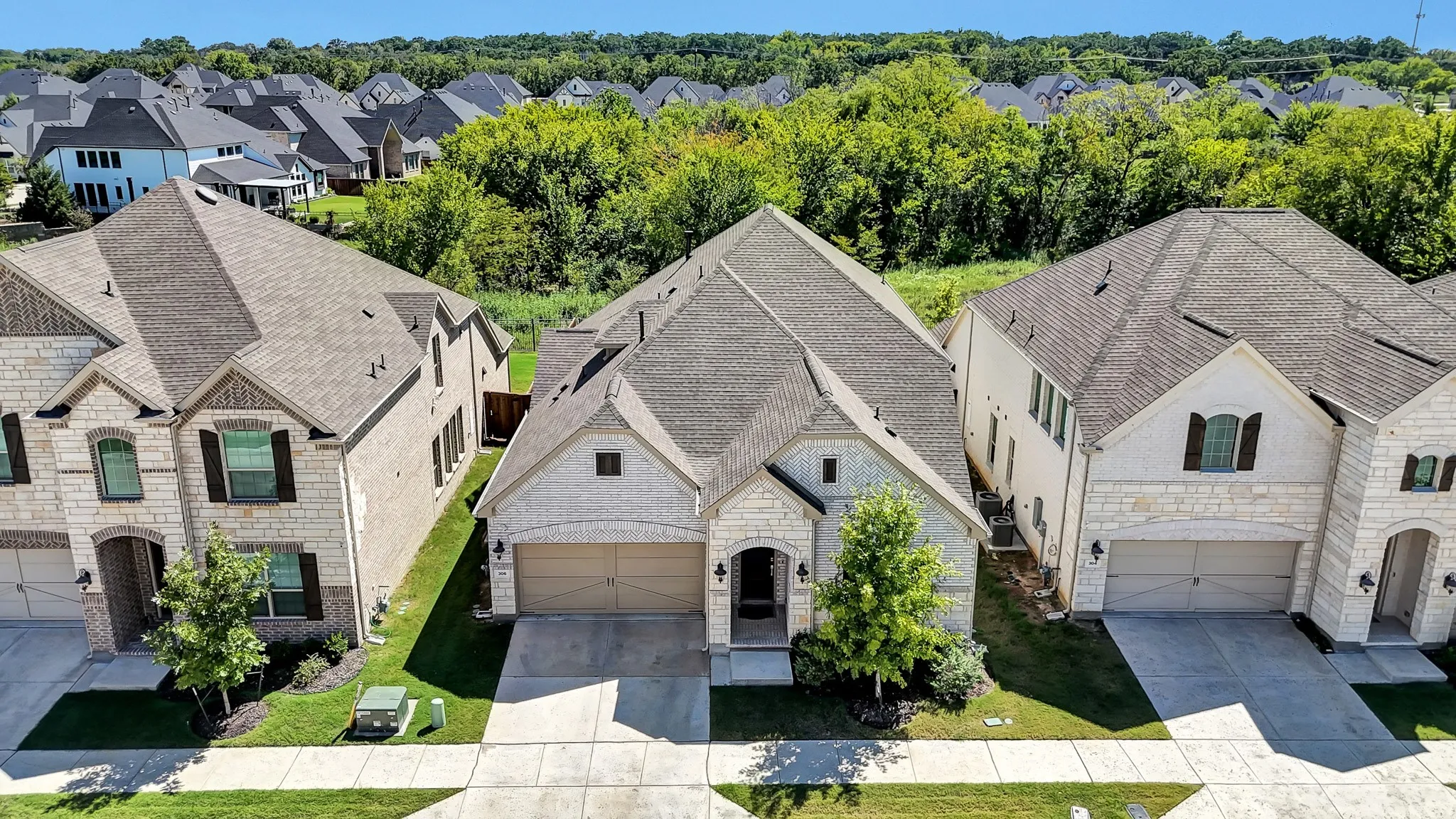 Single Family Residence For Rent in Denton County , 306 Dove Falls Drive, Argyle, Texas 76226, 3 Bedroom, 3 Bathroom, 2 Garage spaces, 2,736 Sqft, built in 2022, mls#21322175, Real Estate Agent in Argyle, Homes For Rent in Denton county, Homes For Rent in Argyle, Realtor in Argyle Texas, Real Estate Brokerage Independent Realty Texas, Luminita Cordes Realtor