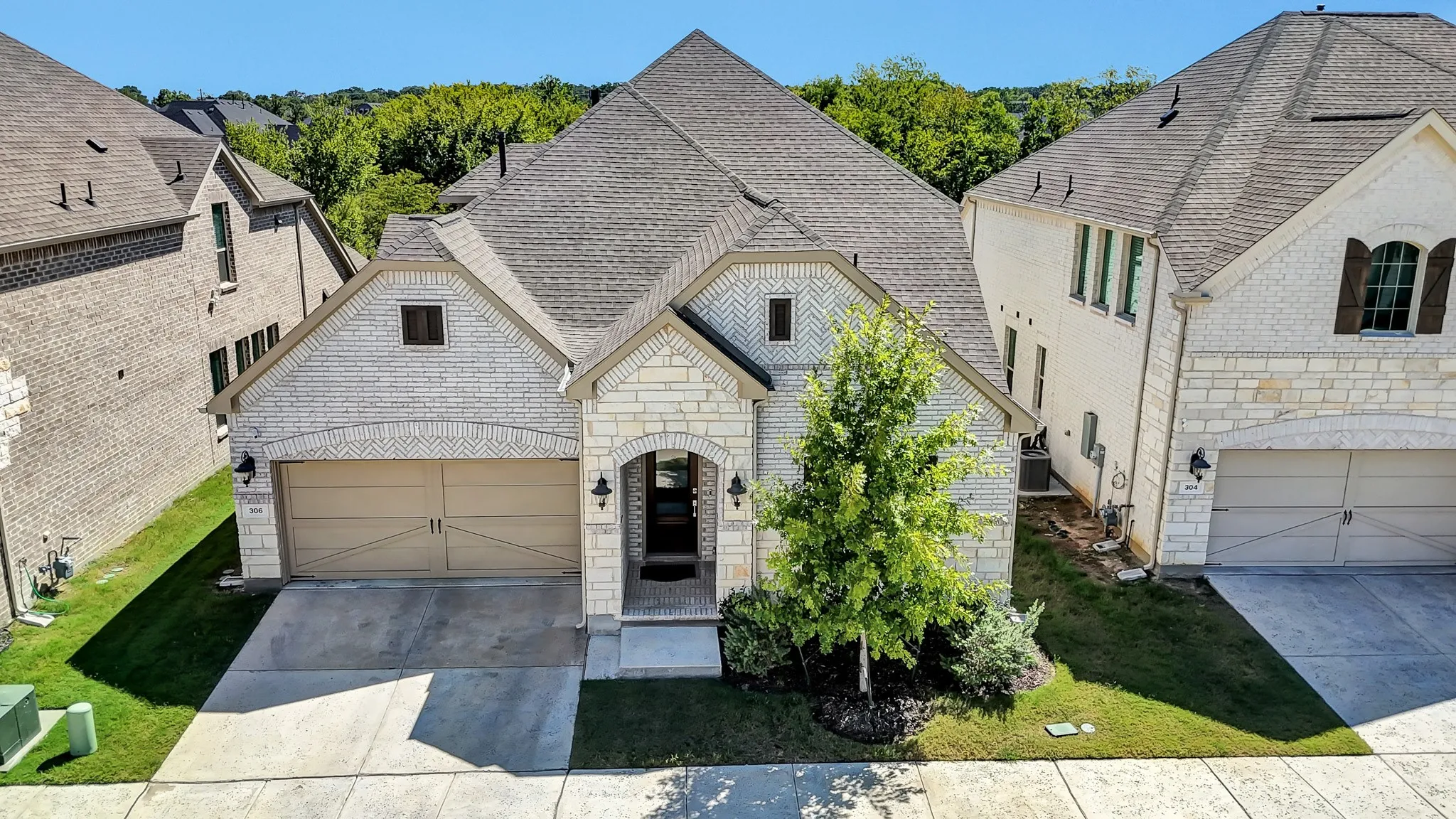 Single Family Residence For Rent in Denton County , 306 Dove Falls Drive, Argyle, Texas 76226, 3 Bedroom, 3 Bathroom, 2 Garage spaces, 2,736 Sqft, built in 2022, mls#21322175, Real Estate Agent in Argyle, Homes For Rent in Denton county, Homes For Rent in Argyle, Realtor in Argyle Texas, Real Estate Brokerage Independent Realty Texas, Luminita Cordes Realtor