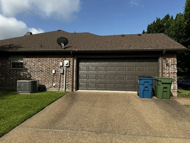 Single Family Residence For Sale in Mc Lennan County , 600 Durango Circle, Hewitt, Texas 76643, 3 Bedroom, 2 Bathroom, 2 Garage spaces, 1,828 Sqft, built in 2000, mls#21230376, Real Estate Agent in Hewitt, Homes For Sale in Mc Lennan county, Homes For Sale in Hewitt, Realtor in Hewitt Texas, Real Estate Brokerage Independent Realty Texas, Luminita Cordes Realtor