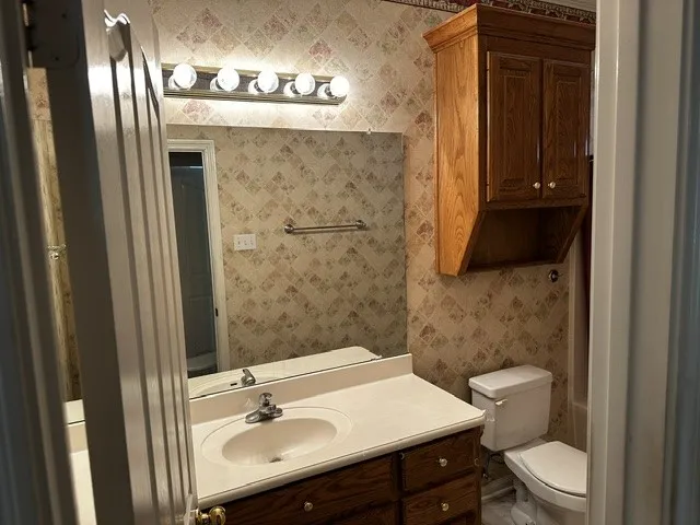 Single Family Residence For Sale in Mc Lennan County , 600 Durango Circle, Hewitt, Texas 76643, 3 Bedroom, 2 Bathroom, 2 Garage spaces, 1,828 Sqft, built in 2000, mls#21230376, Real Estate Agent in Hewitt, Homes For Sale in Mc Lennan county, Homes For Sale in Hewitt, Realtor in Hewitt Texas, Real Estate Brokerage Independent Realty Texas, Luminita Cordes Realtor