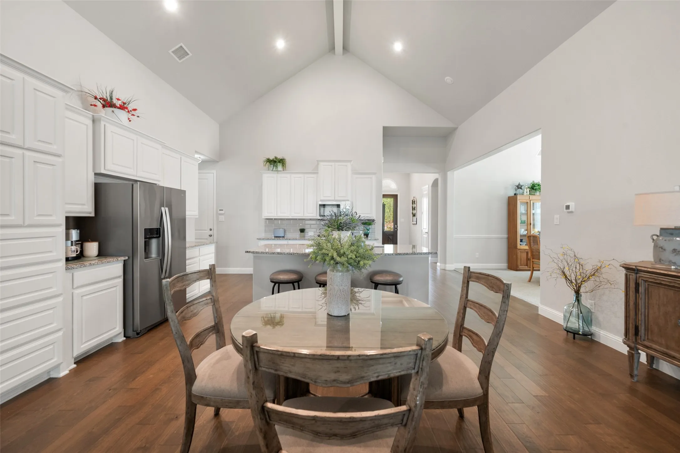 Single Family Residence For Sale in Tarrant County , 1921 Middleton Drive, Mansfield, Texas 76063, 4 Bedroom, 3 Bathroom, 2 Garage spaces, 2,921 Sqft, built in 2019, mls#21138456, Real Estate Agent in Mansfield, Homes For Sale in Tarrant county, Homes For Sale in Mansfield, Realtor in Mansfield Texas, Real Estate Brokerage Independent Realty Texas, Luminita Cordes Realtor
