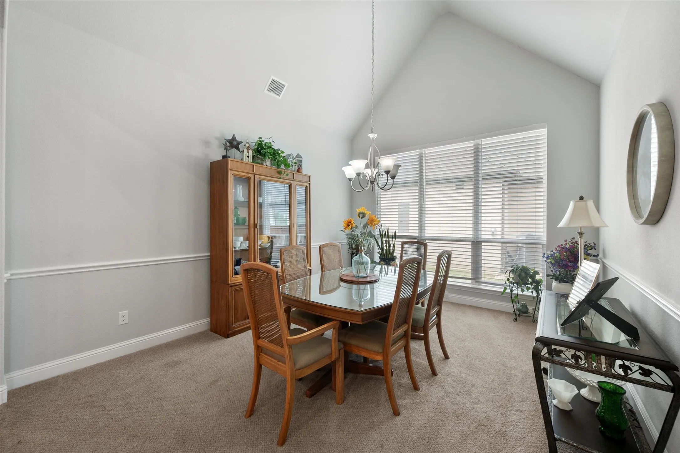 Single Family Residence For Sale in Tarrant County , 1921 Middleton Drive, Mansfield, Texas 76063, 4 Bedroom, 3 Bathroom, 2 Garage spaces, 2,921 Sqft, built in 2019, mls#21138456, Real Estate Agent in Mansfield, Homes For Sale in Tarrant county, Homes For Sale in Mansfield, Realtor in Mansfield Texas, Real Estate Brokerage Independent Realty Texas, Luminita Cordes Realtor