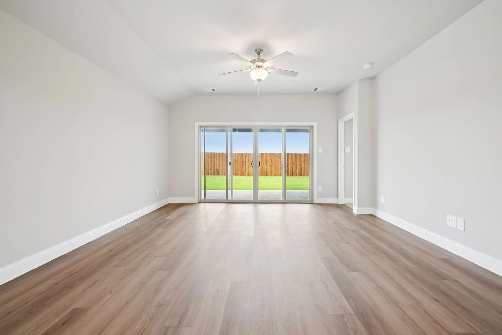 Photo is not of the actual home, but is an inspirational photo of builder’s model home and may depict options, furnishings, and/or decorator features that are not included.
