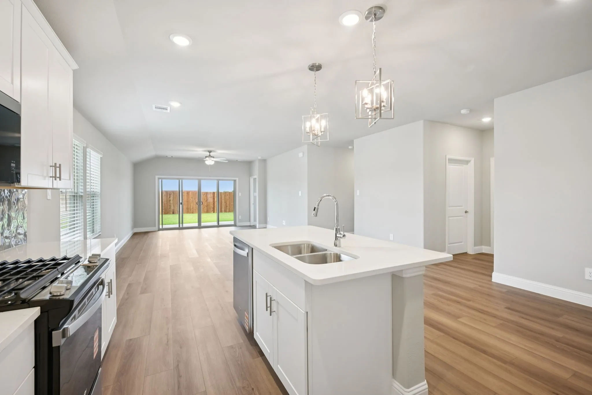 Photo is not of the actual home, but is an inspirational photo of builder’s model home and may depict options, furnishings, and/or decorator features that are not included.