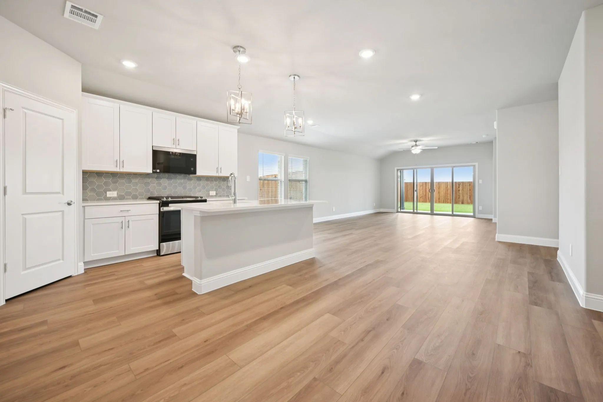 Photo is not of the actual home, but is an inspirational photo of builder’s model home and may depict options, furnishings, and/or decorator features that are not included.