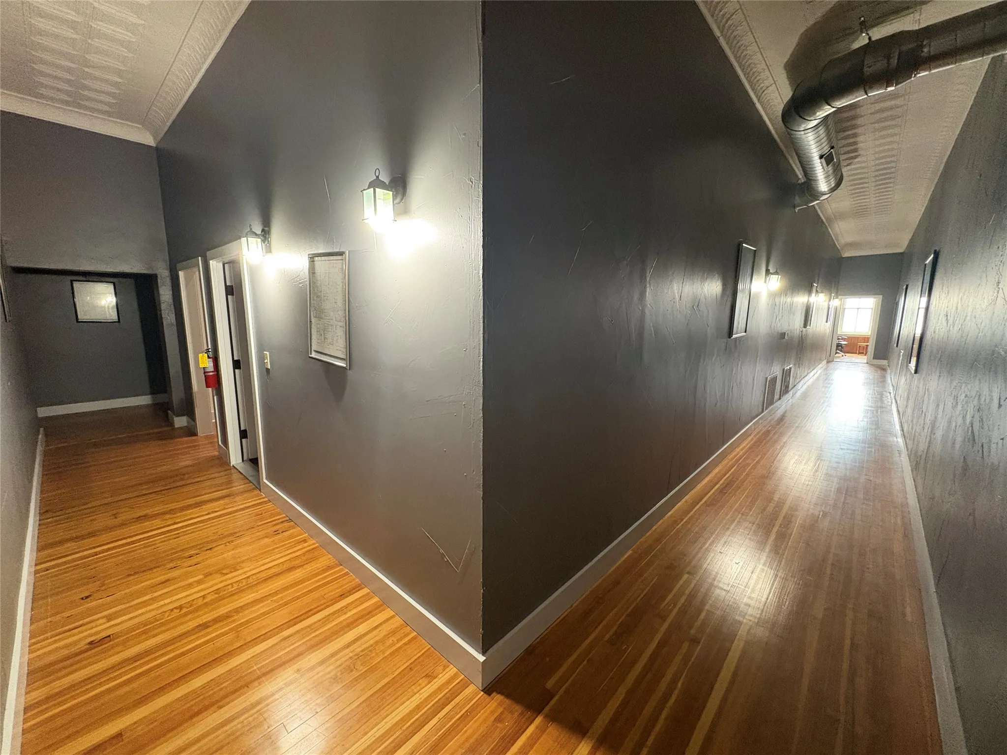 Office For Rent in Grayson County , 112 N Travis Street, Sherman, Texas 75090, 0, 0, Garage spaces, 0 Sqft, built in 1880, mls#21322154, Real Estate Agent in Sherman, Homes For Rent in Grayson county, Homes For Rent in Sherman, Realtor in Sherman Texas, Real Estate Brokerage Independent Realty Texas, Luminita Cordes Realtor