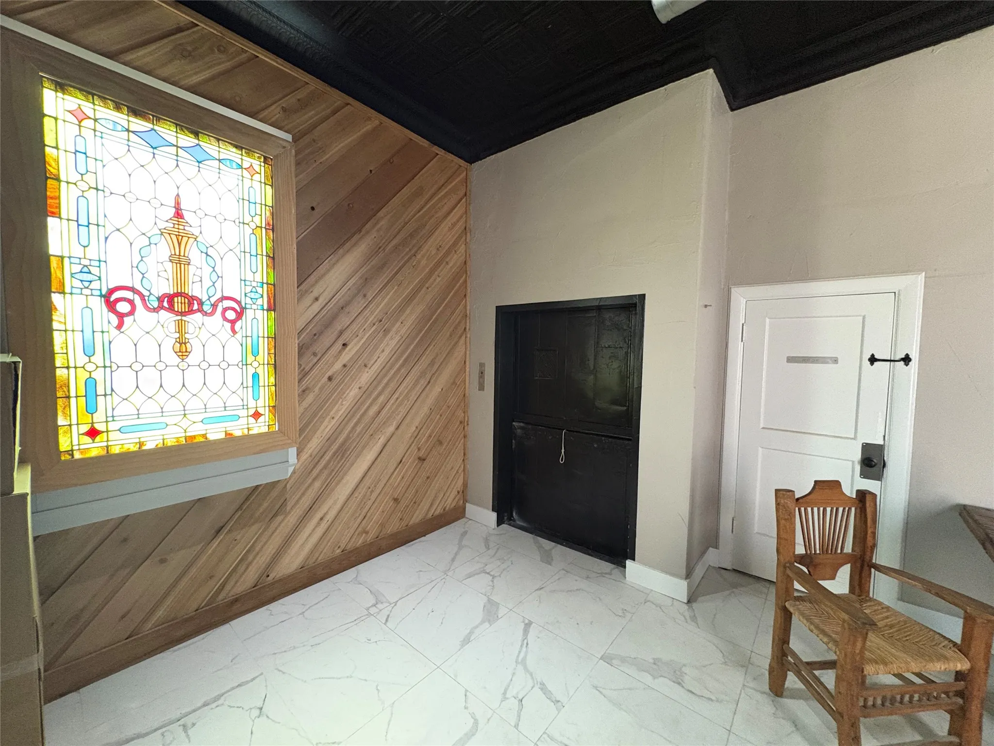 Office For Rent in Grayson County , 112 N Travis Street, Sherman, Texas 75090, 0, 0, Garage spaces, 0 Sqft, built in 1880, mls#21322154, Real Estate Agent in Sherman, Homes For Rent in Grayson county, Homes For Rent in Sherman, Realtor in Sherman Texas, Real Estate Brokerage Independent Realty Texas, Luminita Cordes Realtor