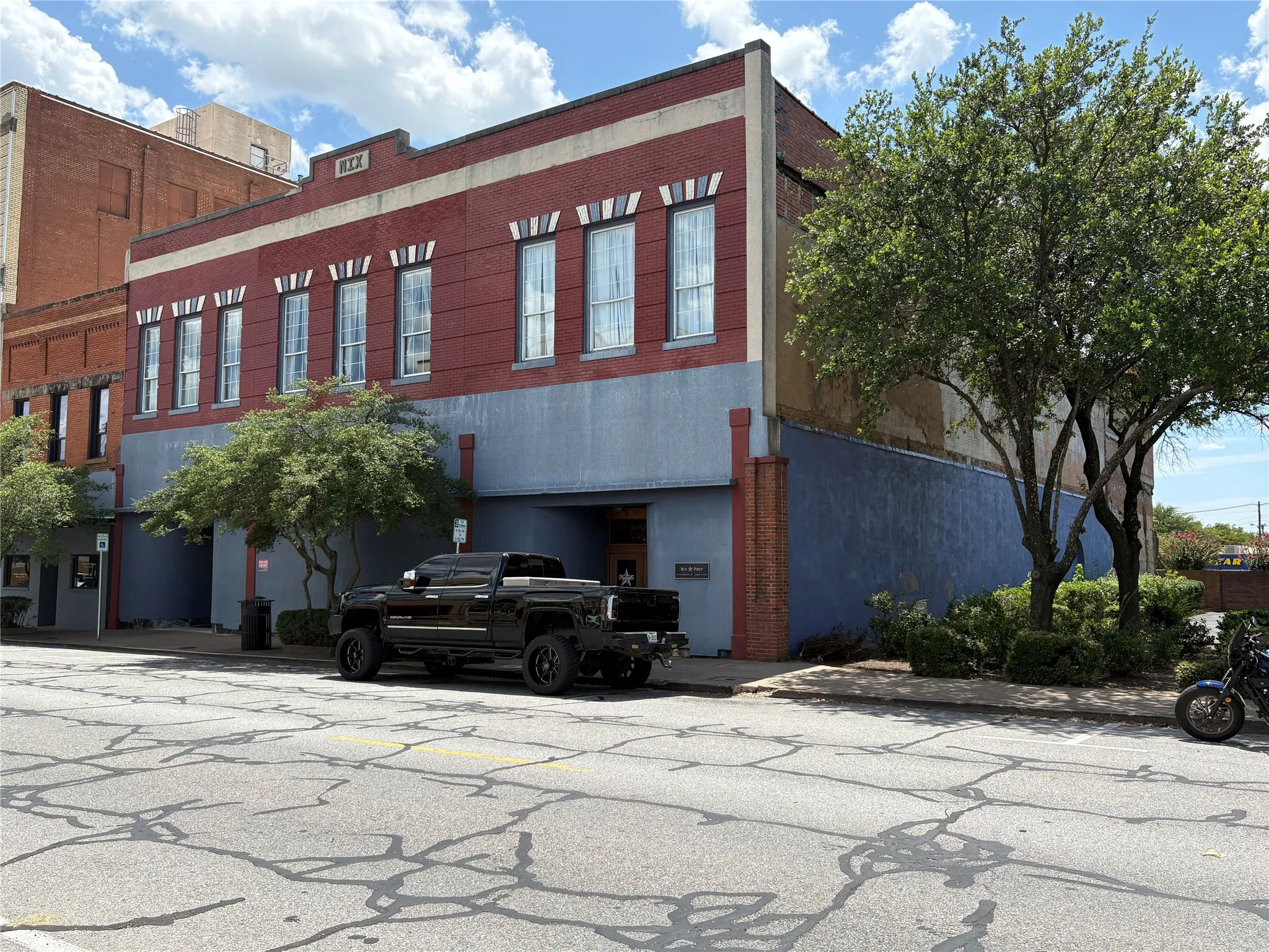 Office For Rent in Grayson County , 112 N Travis Street, Sherman, Texas 75090, 0, 0, Garage spaces, 0 Sqft, built in 1880, mls#21322154, Real Estate Agent in Sherman, Homes For Rent in Grayson county, Homes For Rent in Sherman, Realtor in Sherman Texas, Real Estate Brokerage Independent Realty Texas, Luminita Cordes Realtor