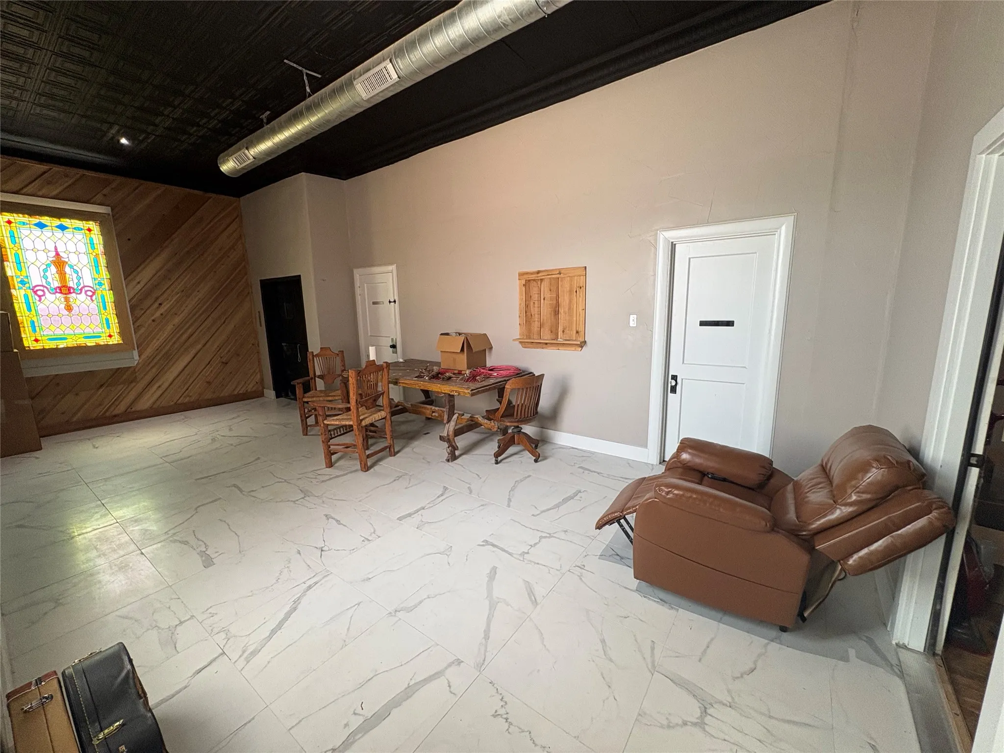 Office For Rent in Grayson County , 112 N Travis Street, Sherman, Texas 75090, 0, 0, Garage spaces, 0 Sqft, built in 1880, mls#21322154, Real Estate Agent in Sherman, Homes For Rent in Grayson county, Homes For Rent in Sherman, Realtor in Sherman Texas, Real Estate Brokerage Independent Realty Texas, Luminita Cordes Realtor