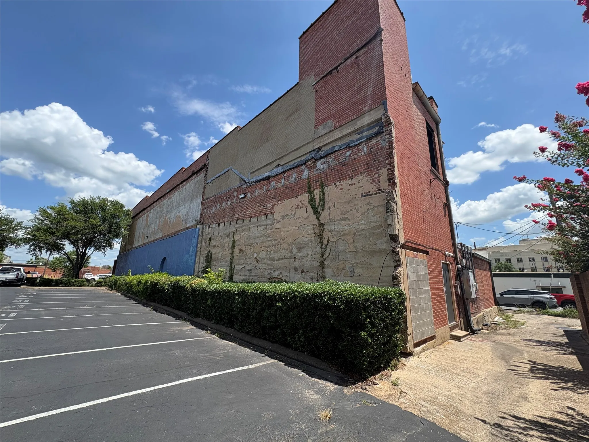 Office For Rent in Grayson County , 112 N Travis Street, Sherman, Texas 75090, 0, 0, Garage spaces, 0 Sqft, built in 1880, mls#21322154, Real Estate Agent in Sherman, Homes For Rent in Grayson county, Homes For Rent in Sherman, Realtor in Sherman Texas, Real Estate Brokerage Independent Realty Texas, Luminita Cordes Realtor