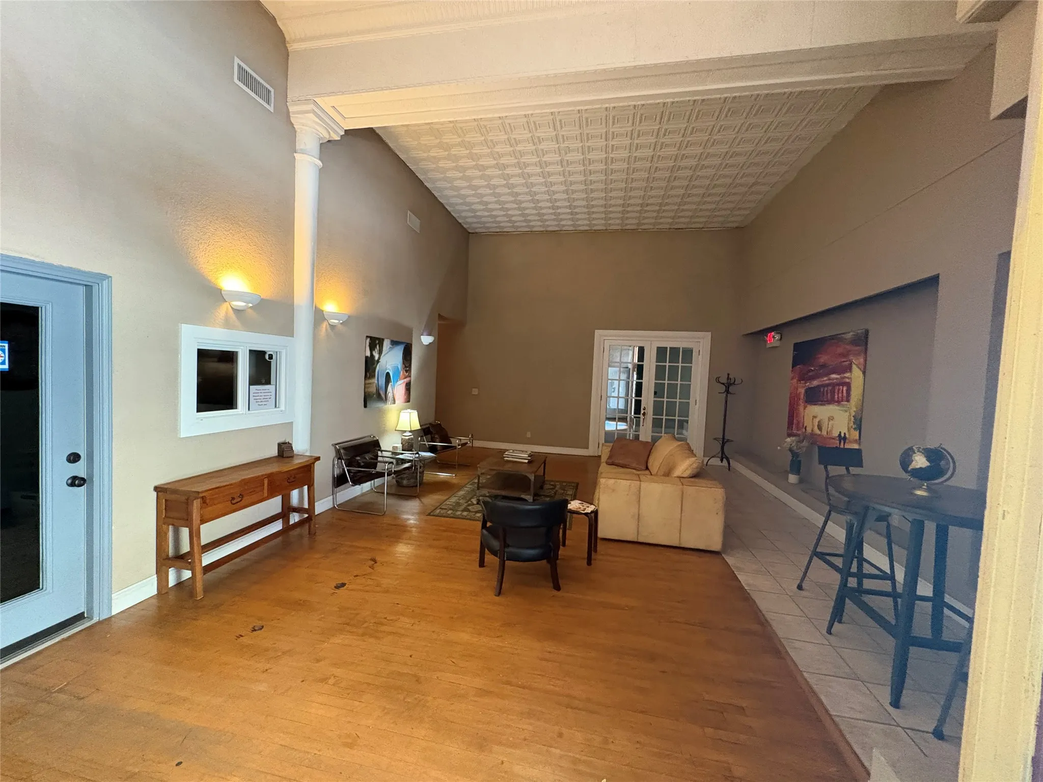 Office For Rent in Grayson County , 112 N Travis Street, Sherman, Texas 75090, 0, 0, Garage spaces, 0 Sqft, built in 1880, mls#21322154, Real Estate Agent in Sherman, Homes For Rent in Grayson county, Homes For Rent in Sherman, Realtor in Sherman Texas, Real Estate Brokerage Independent Realty Texas, Luminita Cordes Realtor