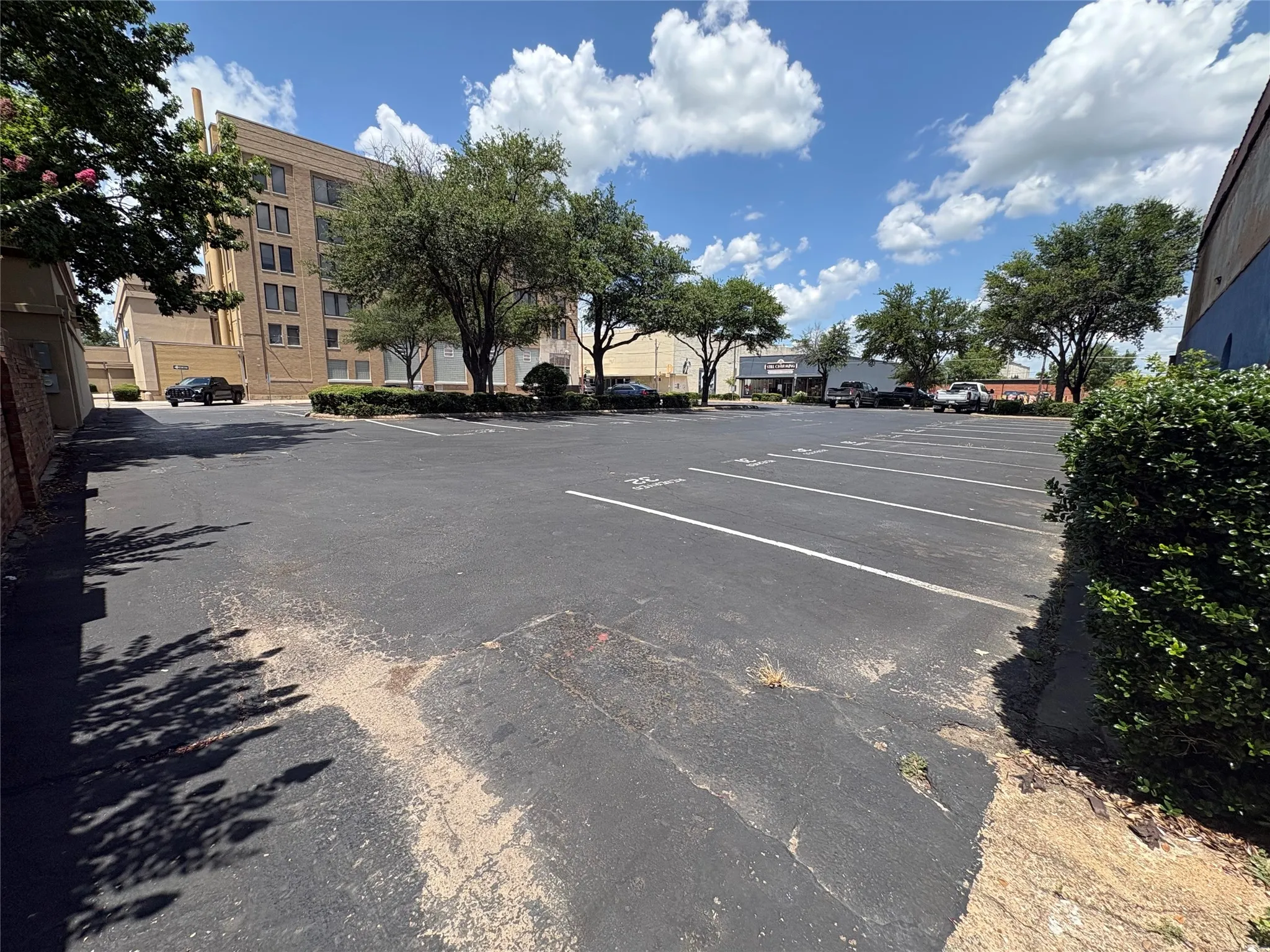 Office For Rent in Grayson County , 112 N Travis Street, Sherman, Texas 75090, 0, 0, Garage spaces, 0 Sqft, built in 1880, mls#21322154, Real Estate Agent in Sherman, Homes For Rent in Grayson county, Homes For Rent in Sherman, Realtor in Sherman Texas, Real Estate Brokerage Independent Realty Texas, Luminita Cordes Realtor