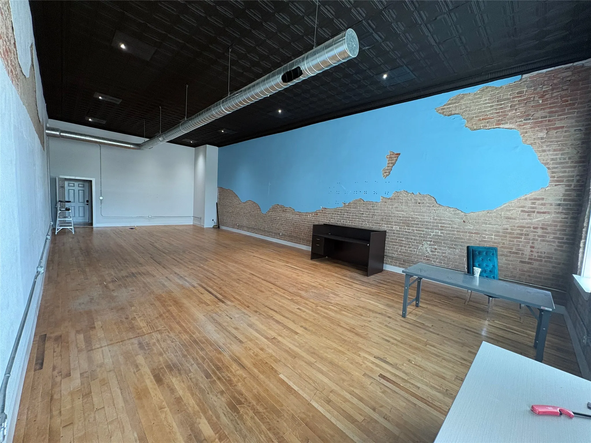 Office For Rent in Grayson County , 112 N Travis Street, Sherman, Texas 75090, 0, 0, Garage spaces, 0 Sqft, built in 1880, mls#21322154, Real Estate Agent in Sherman, Homes For Rent in Grayson county, Homes For Rent in Sherman, Realtor in Sherman Texas, Real Estate Brokerage Independent Realty Texas, Luminita Cordes Realtor