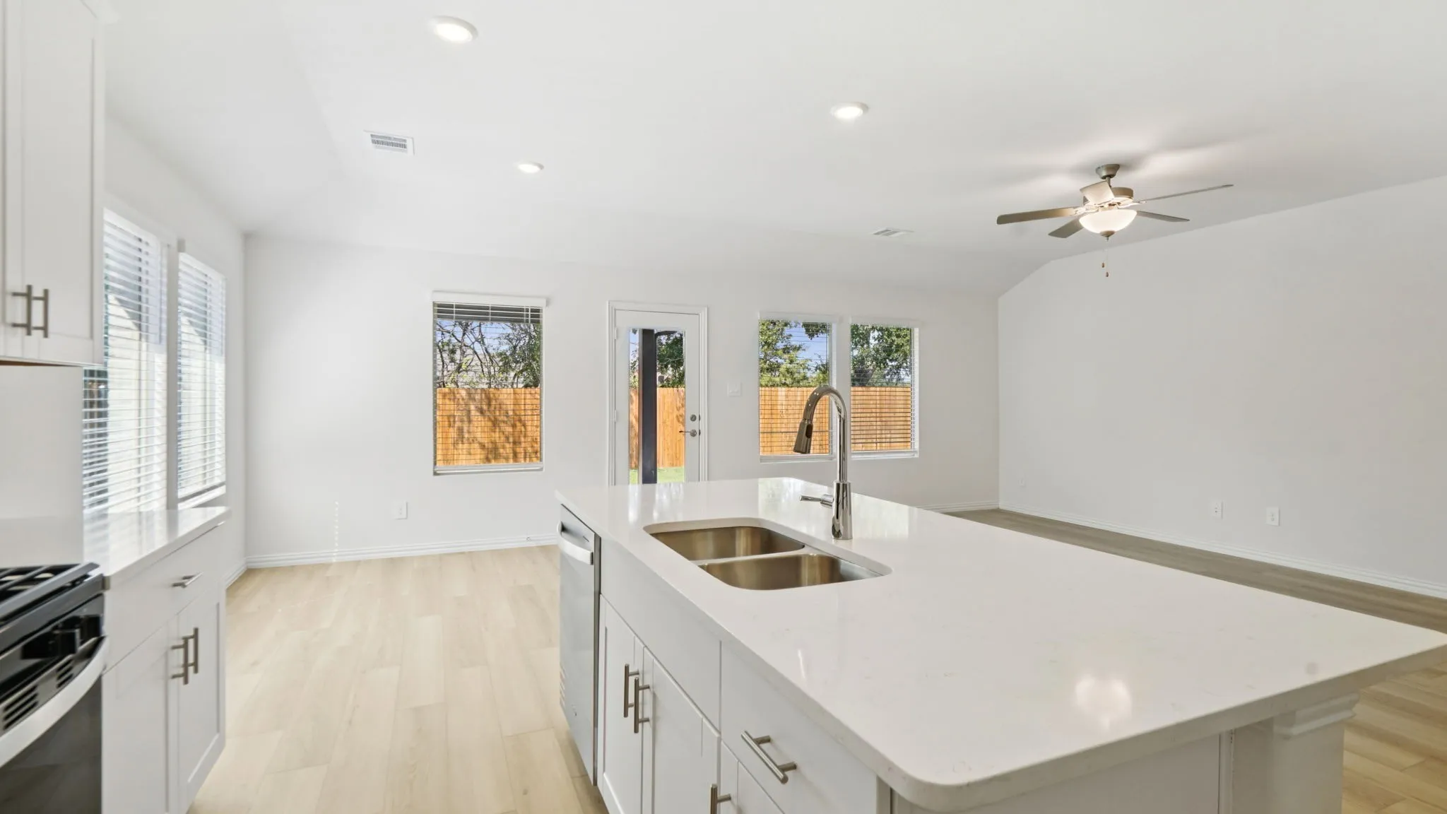 Photo is not of the actual home, but is an inspirational photo of builder’s model home and may depict options, furnishings, and/or decorator features that are not included.