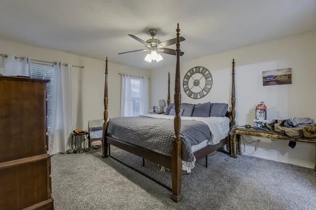 Single Family Residence For Sale in Ellis County , 1230 Misty Drive, Midlothian, Texas 76065, 3 Bedrooms, 2 Bathrooms, 2 Garage spaces, 1,548 Sqft, built in 2001, Price $299,000, mls#21321856, Real Estate Agent in Midlothian, Homes For Sale in Ellis county, Homes For Sale in Midlothian, Realtor in Midlothian Texas, Real Estate Brokerage Independent Realty Texas, Luminita Cordes Realtor