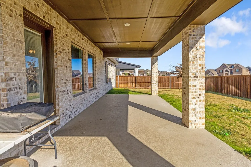 Single Family Residence For Sale in Johnson County , 2711 Trinity Ridge Street, Mansfield, Texas 76063, 4 Bedroom, 4 Bathroom, 2 Garage spaces, 3,139 Sqft, built in 2022, mls#21322208, Real Estate Agent in Mansfield, Homes For Sale in Johnson county, Homes For Sale in Mansfield, Realtor in Mansfield Texas, Real Estate Brokerage Independent Realty Texas, Luminita Cordes Realtor