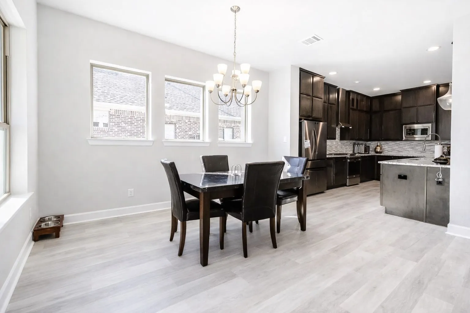Single Family Residence For Sale in Johnson County , 2711 Trinity Ridge Street, Mansfield, Texas 76063, 4 Bedroom, 4 Bathroom, 2 Garage spaces, 3,139 Sqft, built in 2022, mls#21322208, Real Estate Agent in Mansfield, Homes For Sale in Johnson county, Homes For Sale in Mansfield, Realtor in Mansfield Texas, Real Estate Brokerage Independent Realty Texas, Luminita Cordes Realtor