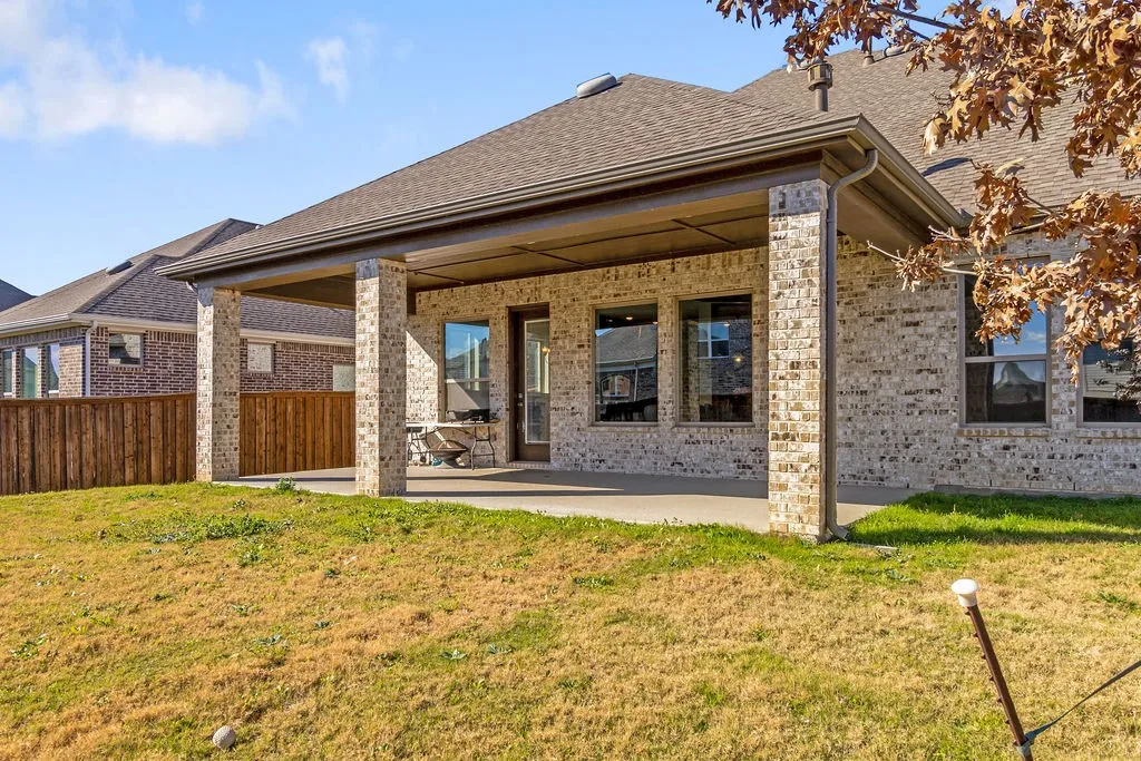 Single Family Residence For Sale in Johnson County , 2711 Trinity Ridge Street, Mansfield, Texas 76063, 4 Bedroom, 4 Bathroom, 2 Garage spaces, 3,139 Sqft, built in 2022, mls#21322208, Real Estate Agent in Mansfield, Homes For Sale in Johnson county, Homes For Sale in Mansfield, Realtor in Mansfield Texas, Real Estate Brokerage Independent Realty Texas, Luminita Cordes Realtor