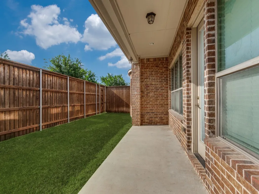 Single Family Residence For Rent in Collin County , 3004 Deansbrook Drive, Plano, Texas 75093, 5 Bedroom, 5 Bathroom, 2 Garage spaces, 3,928 Sqft, built in 2017, mls#21316241, Real Estate Agent in Plano, Homes For Rent in Collin county, Homes For Rent in Plano, Realtor in Plano Texas, Real Estate Brokerage Independent Realty Texas, Luminita Cordes Realtor