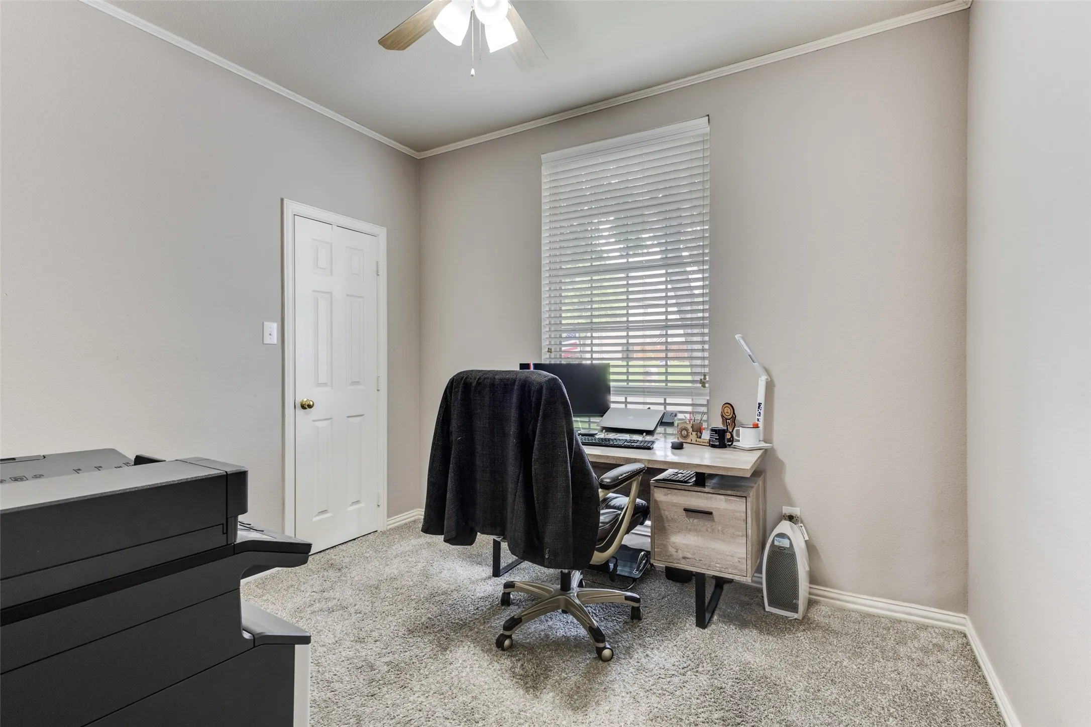 Single Family Residence For Rent in Collin County , 1620 Nicklaus Court, Mc Kinney, Texas 75072, 4 Bedroom, 2 Bathroom, 2 Garage spaces, 2,345 Sqft, built in 2001, mls#21321862, Real Estate Agent in Mc Kinney, Homes For Rent in Collin county, Homes For Rent in Mc Kinney, Realtor in Mc Kinney Texas, Real Estate Brokerage Independent Realty Texas, Luminita Cordes Realtor