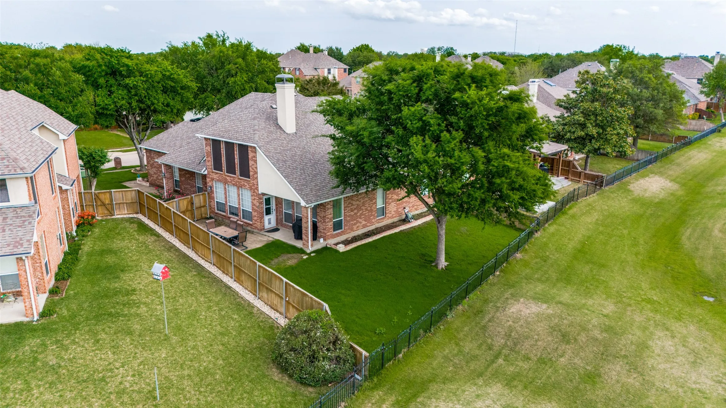 Single Family Residence For Rent in Collin County , 1620 Nicklaus Court, Mc Kinney, Texas 75072, 4 Bedroom, 2 Bathroom, 2 Garage spaces, 2,345 Sqft, built in 2001, mls#21321862, Real Estate Agent in Mc Kinney, Homes For Rent in Collin county, Homes For Rent in Mc Kinney, Realtor in Mc Kinney Texas, Real Estate Brokerage Independent Realty Texas, Luminita Cordes Realtor