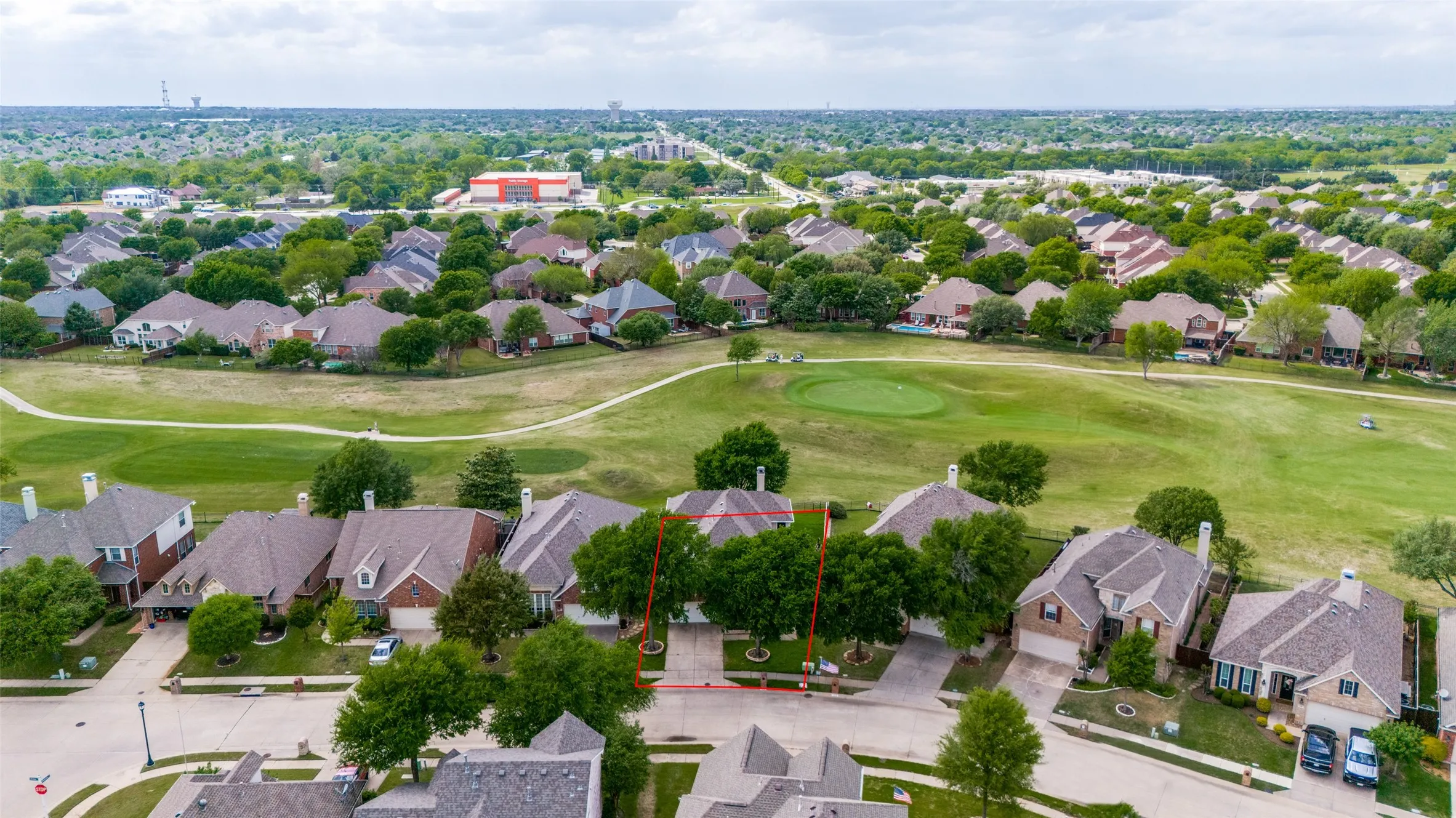 Single Family Residence For Rent in Collin County , 1620 Nicklaus Court, Mc Kinney, Texas 75072, 4 Bedroom, 2 Bathroom, 2 Garage spaces, 2,345 Sqft, built in 2001, mls#21321862, Real Estate Agent in Mc Kinney, Homes For Rent in Collin county, Homes For Rent in Mc Kinney, Realtor in Mc Kinney Texas, Real Estate Brokerage Independent Realty Texas, Luminita Cordes Realtor