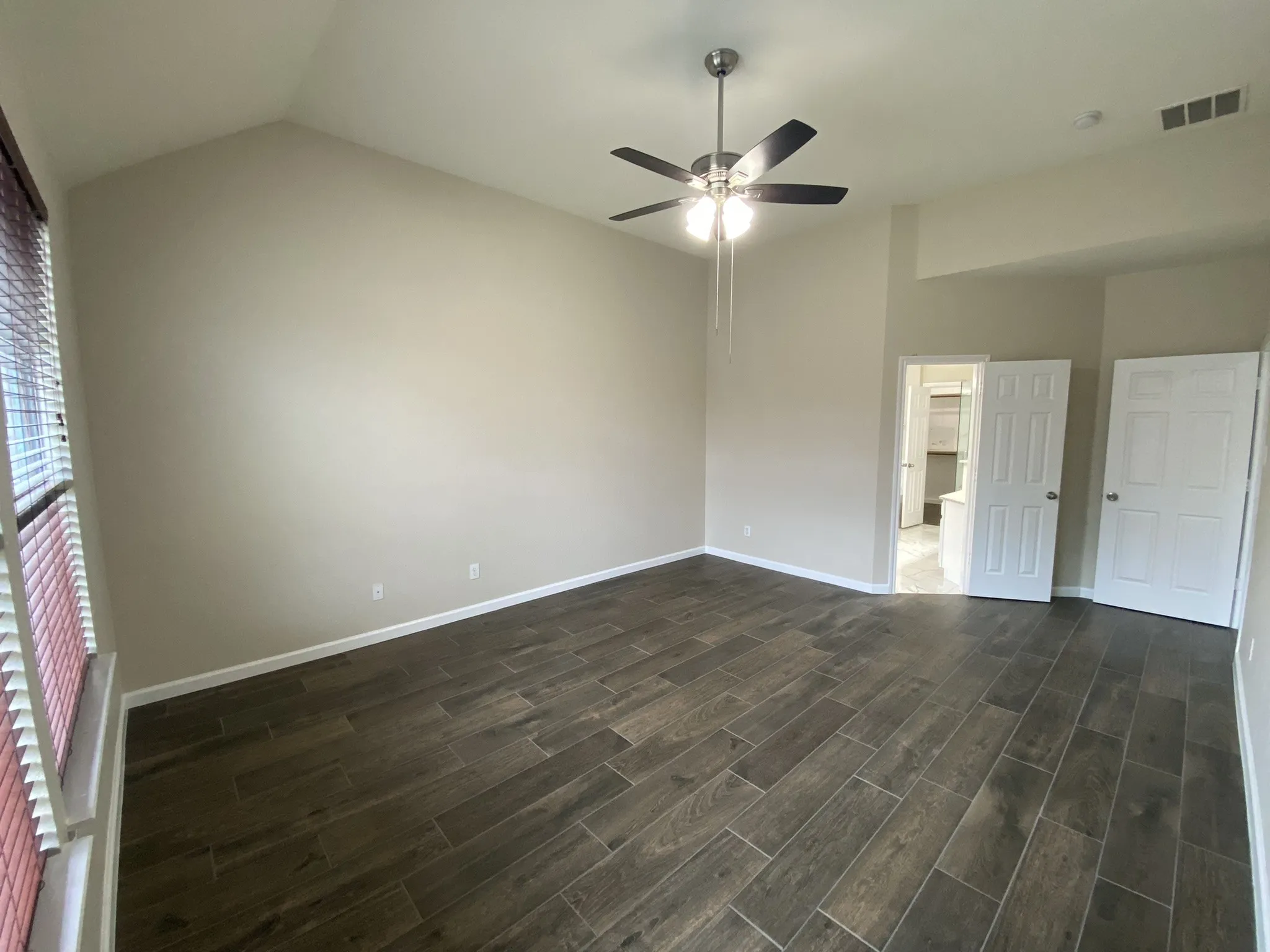 Single Family Residence For Rent in Collin County , 5668 Imperial Meadow Drive, Frisco, Texas 75035, 5 Bedroom, 3 Bathroom, 2 Garage spaces, 2,761 Sqft, built in 2005, mls#21319624, Real Estate Agent in Frisco, Homes For Rent in Collin county, Homes For Rent in Frisco, Realtor in Frisco Texas, Real Estate Brokerage Independent Realty Texas, Luminita Cordes Realtor