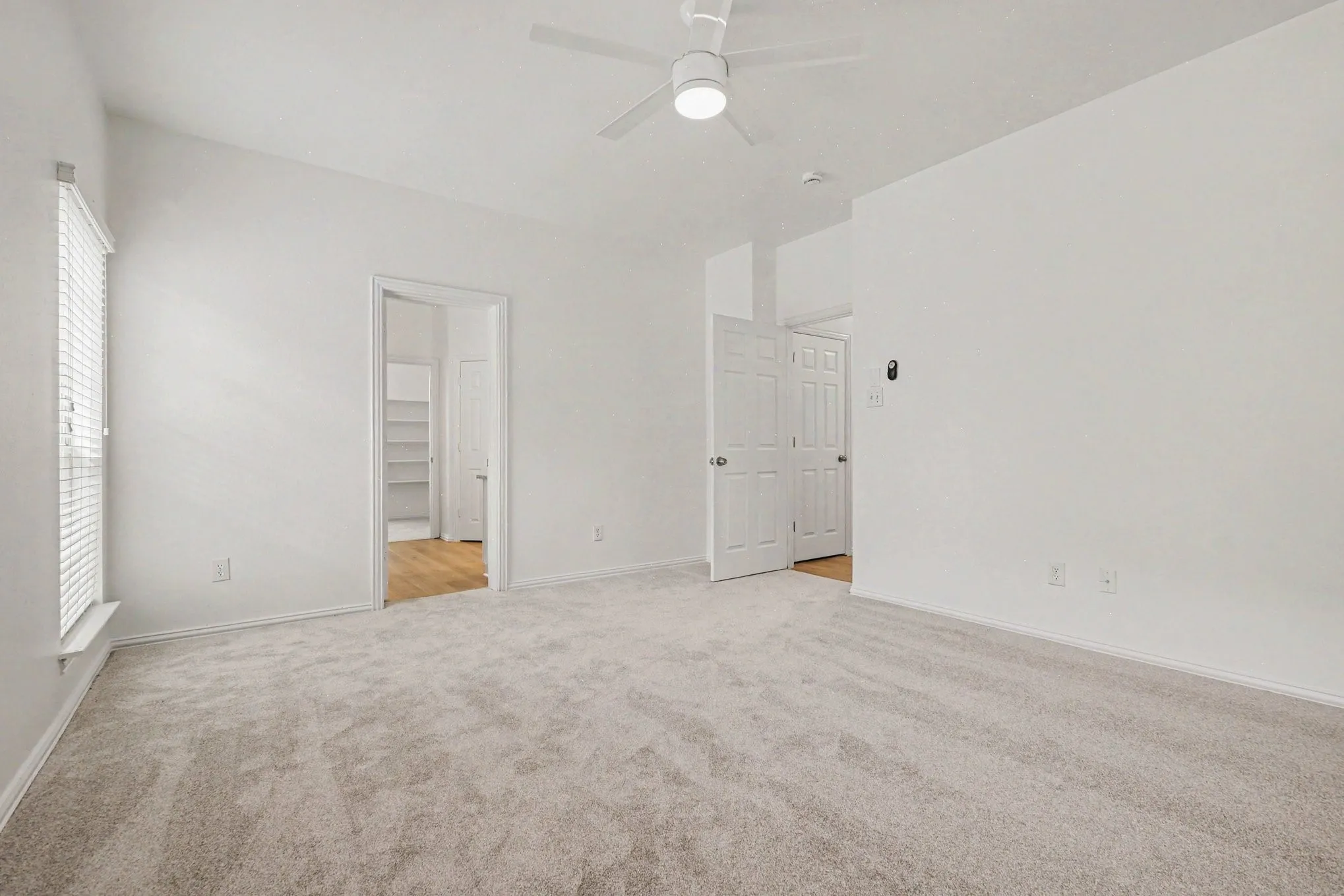 Single Family Residence For Sale in Denton County , 6017 Apache Drive, The Colony, Texas 75056, 4 Bedroom, 3 Bathroom, 2 Garage spaces, 2,766 Sqft, built in 2001, mls#21322210, Real Estate Agent in The Colony, Homes For Sale in Denton county, Homes For Sale in The Colony, Realtor in The Colony Texas, Real Estate Brokerage Independent Realty Texas, Luminita Cordes Realtor