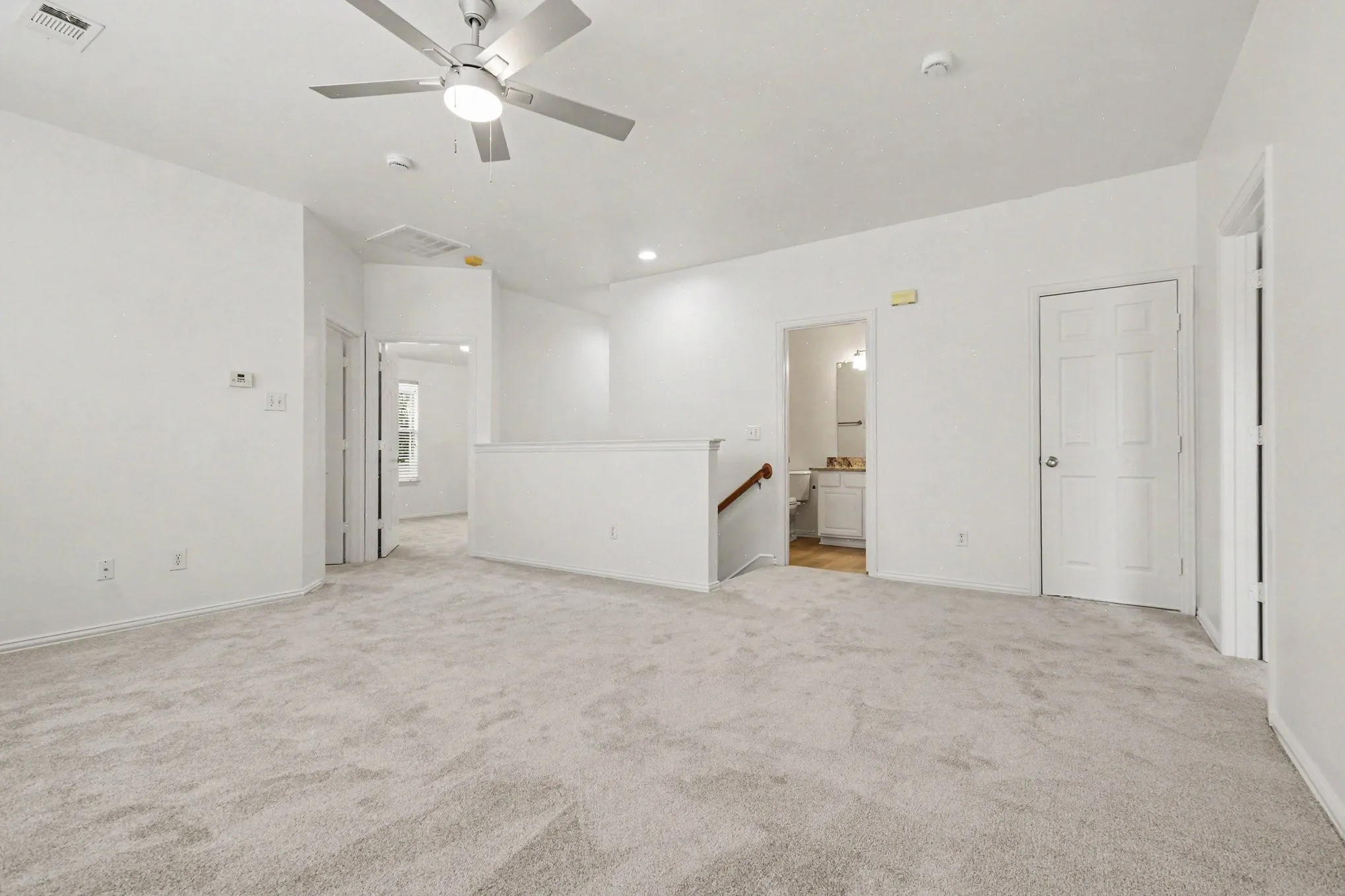 Single Family Residence For Sale in Denton County , 6017 Apache Drive, The Colony, Texas 75056, 4 Bedroom, 3 Bathroom, 2 Garage spaces, 2,766 Sqft, built in 2001, mls#21322210, Real Estate Agent in The Colony, Homes For Sale in Denton county, Homes For Sale in The Colony, Realtor in The Colony Texas, Real Estate Brokerage Independent Realty Texas, Luminita Cordes Realtor