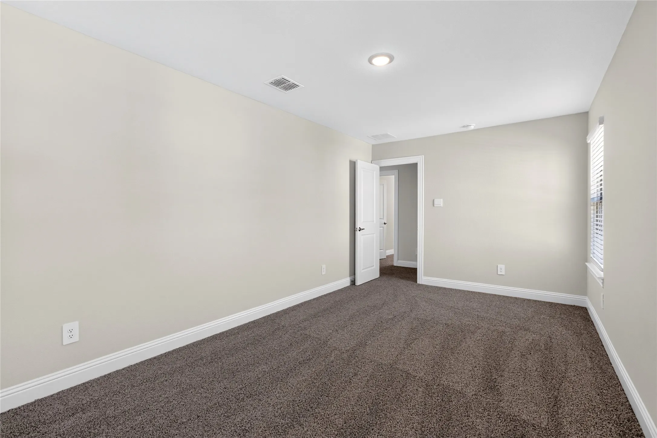 Single Family Residence For Sale in Denton County , 300 Breeds Hill Road, Little Elm, Texas 75068, 4 Bedroom, 3 Bathroom, 2 Garage spaces, 3,170 Sqft, built in 2024, mls#21322241, Real Estate Agent in Little Elm, Homes For Sale in Denton county, Homes For Sale in Little Elm, Realtor in Little Elm Texas, Real Estate Brokerage Independent Realty Texas, Luminita Cordes Realtor