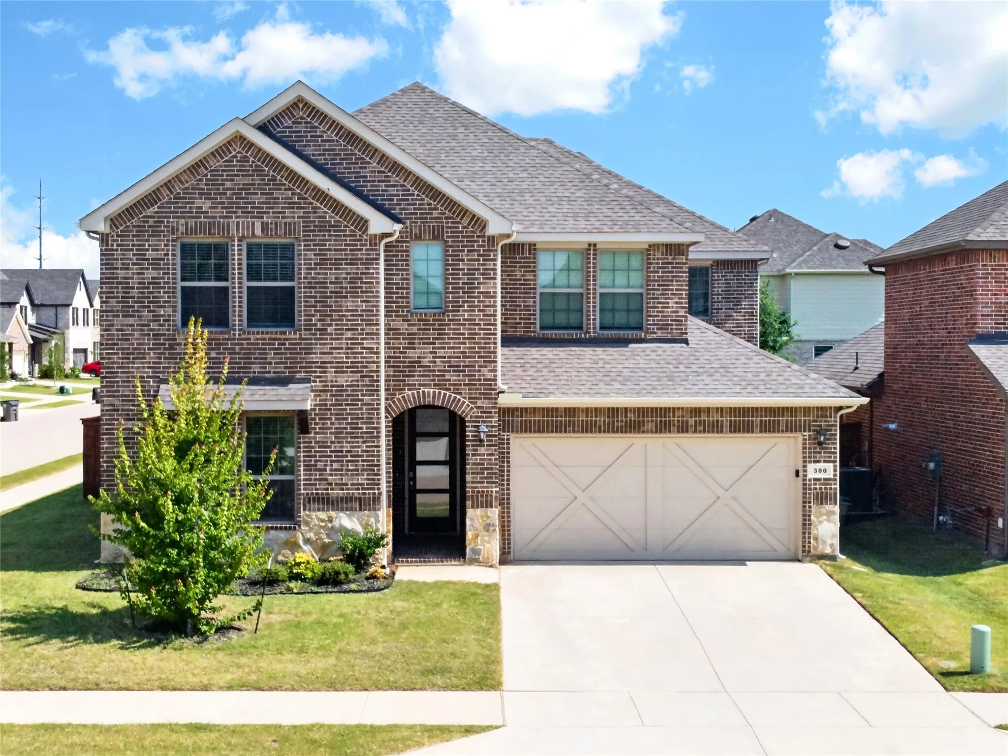Single Family Residence For Sale in Denton County , 300 Breeds Hill Road, Little Elm, Texas 75068, 4 Bedroom, 3 Bathroom, 2 Garage spaces, 3,170 Sqft, built in 2024, mls#21322241, Real Estate Agent in Little Elm, Homes For Sale in Denton county, Homes For Sale in Little Elm, Realtor in Little Elm Texas, Real Estate Brokerage Independent Realty Texas, Luminita Cordes Realtor